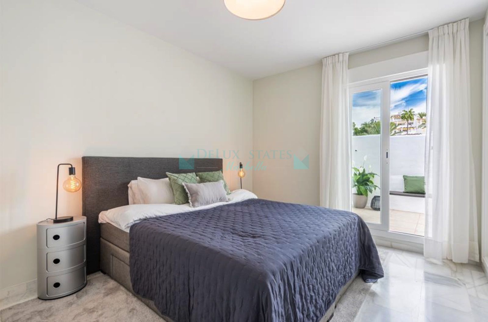 Atico Duplex en venta en Nueva Andalucia