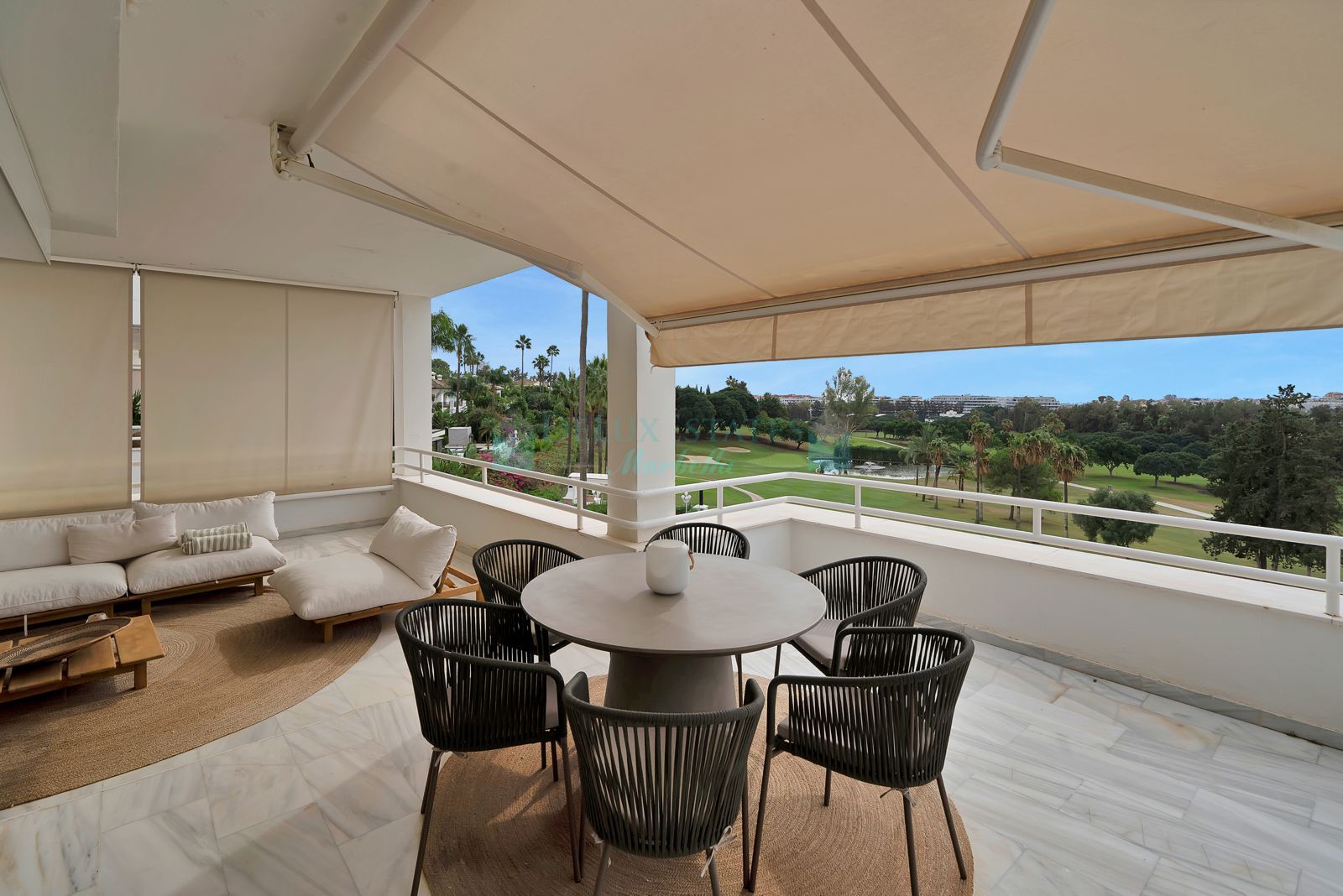 Apartment for sale in Nueva Andalucia