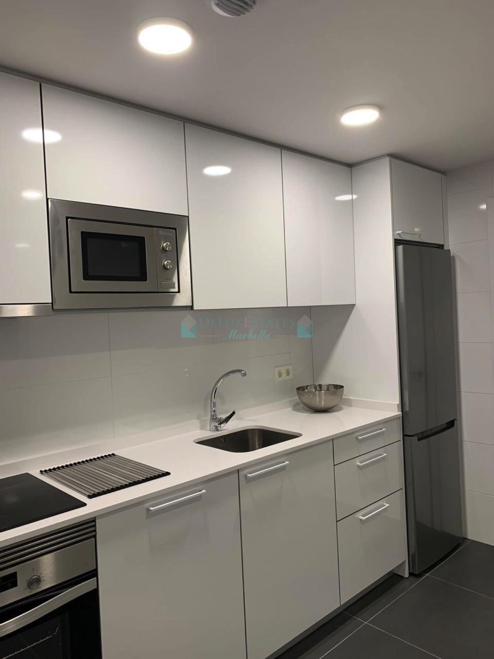 Apartamento en venta en Nueva Andalucia