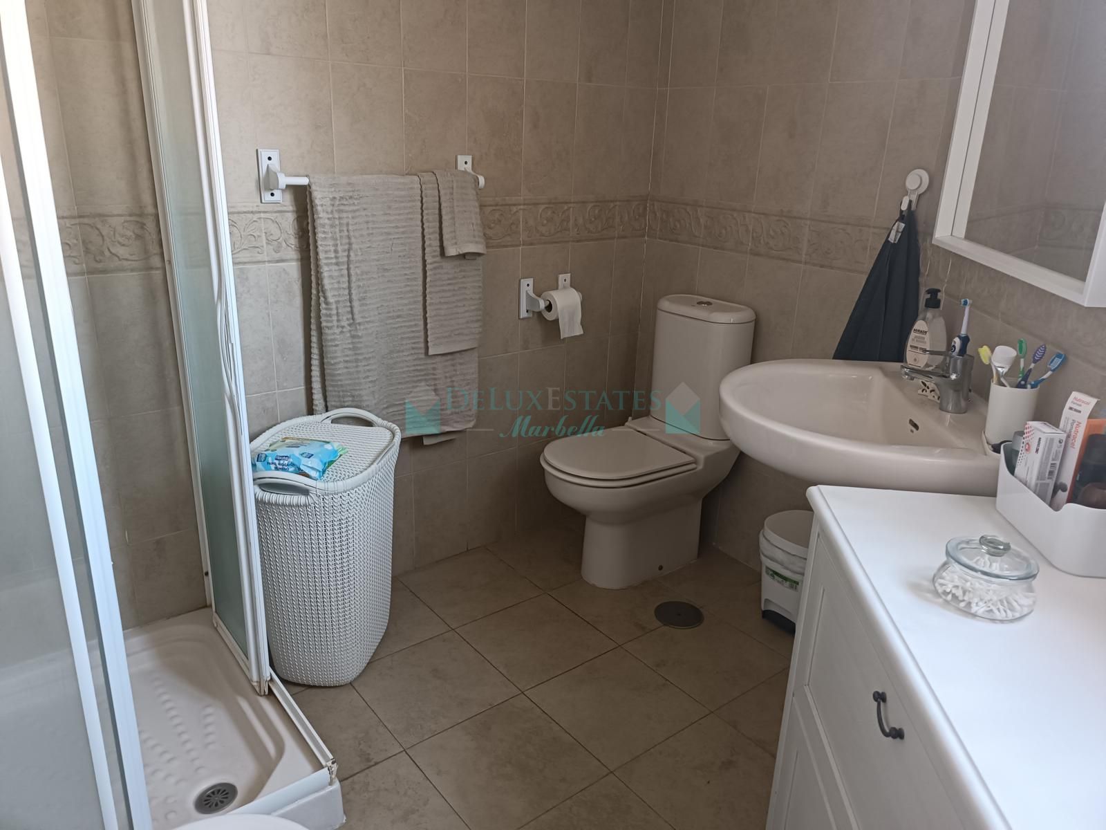 Apartamento en venta en Sabinillas, Manilva