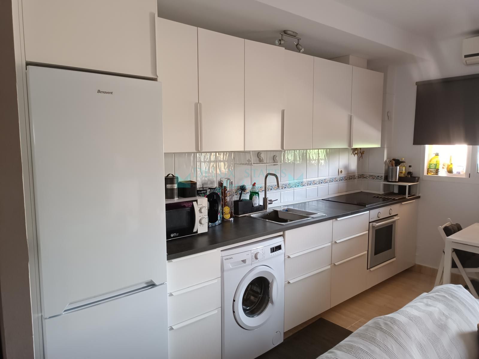 Apartamento en venta en Sabinillas, Manilva