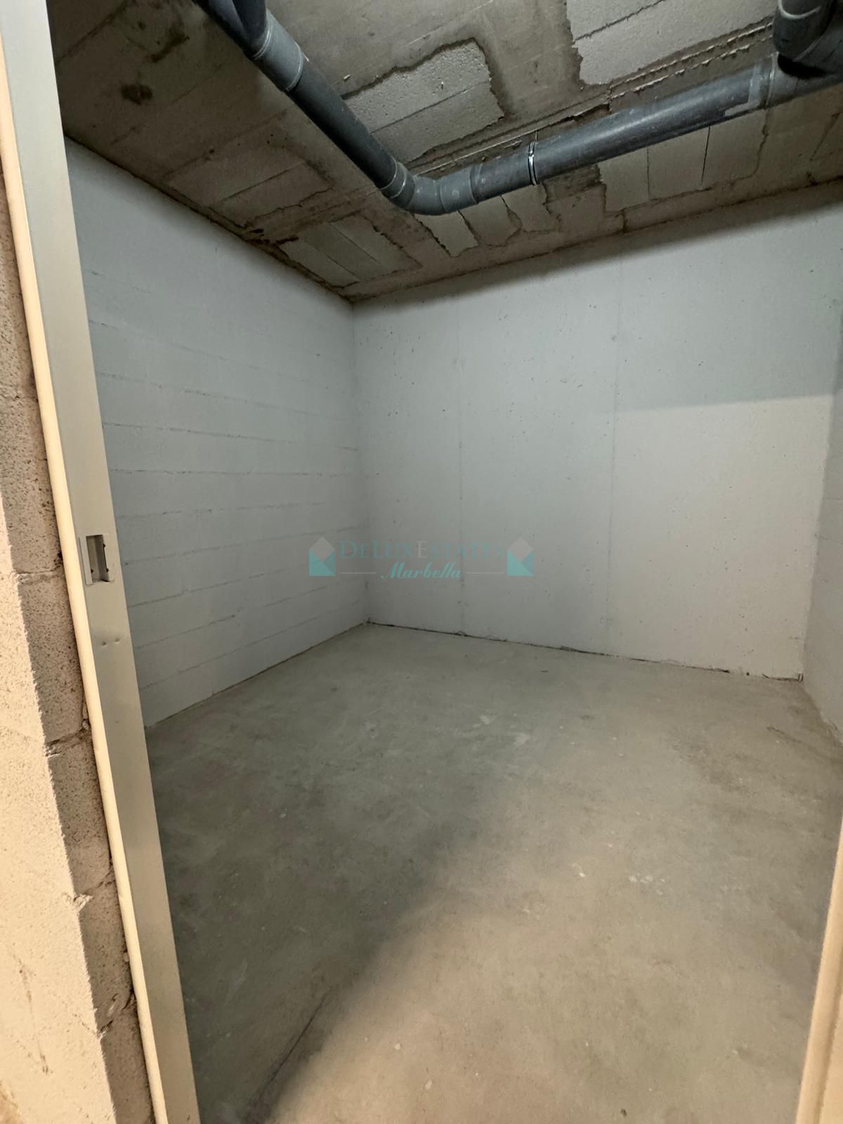 Apartment for sale in Bel Air, Estepona