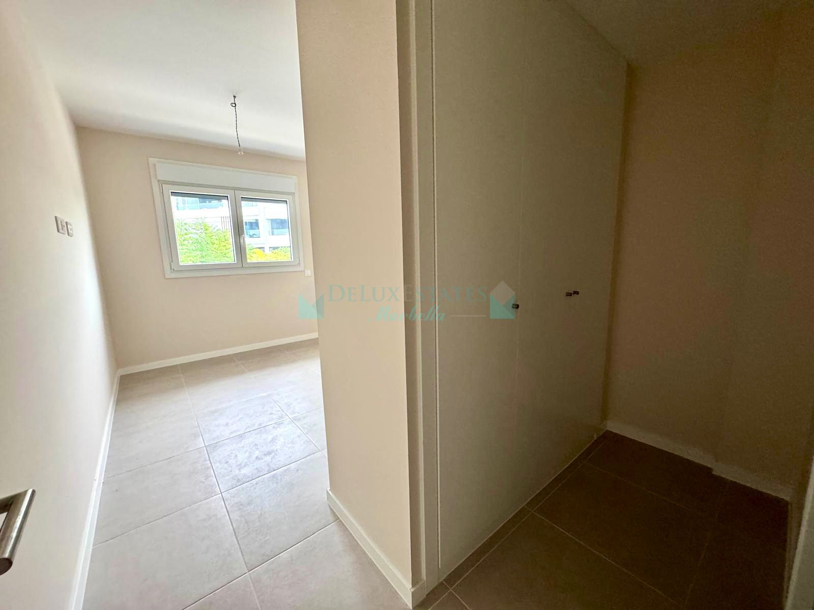 Apartment for sale in Bel Air, Estepona