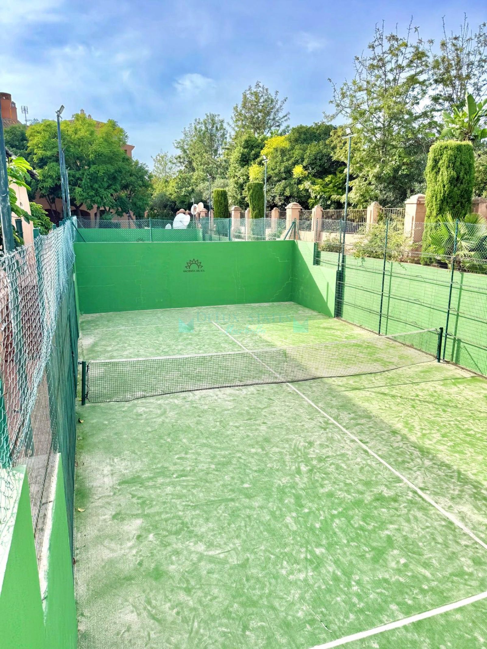 Ground Floor Apartment for sale in Hacienda del Sol, Estepona