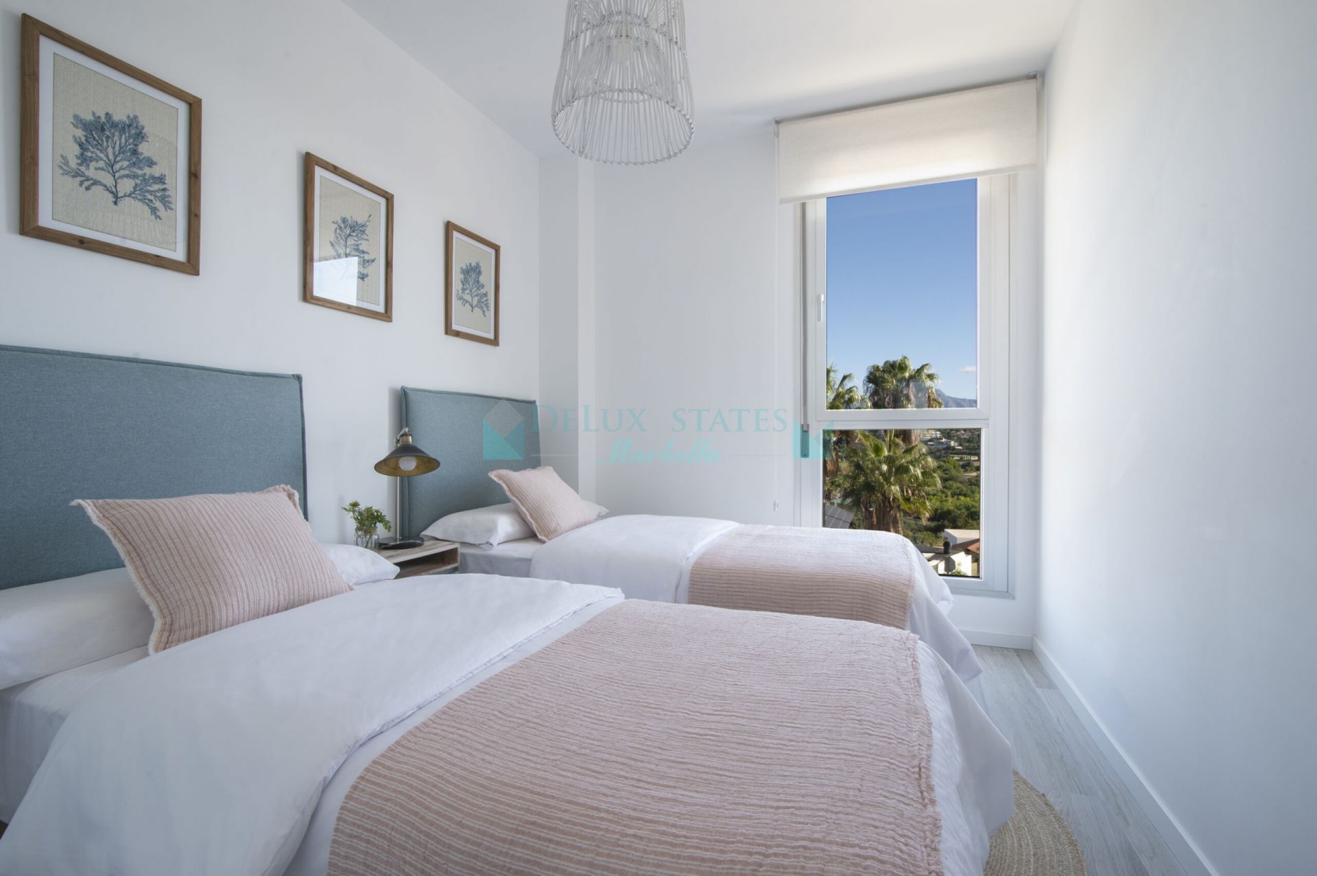 Apartamento en venta en Cancelada, Estepona