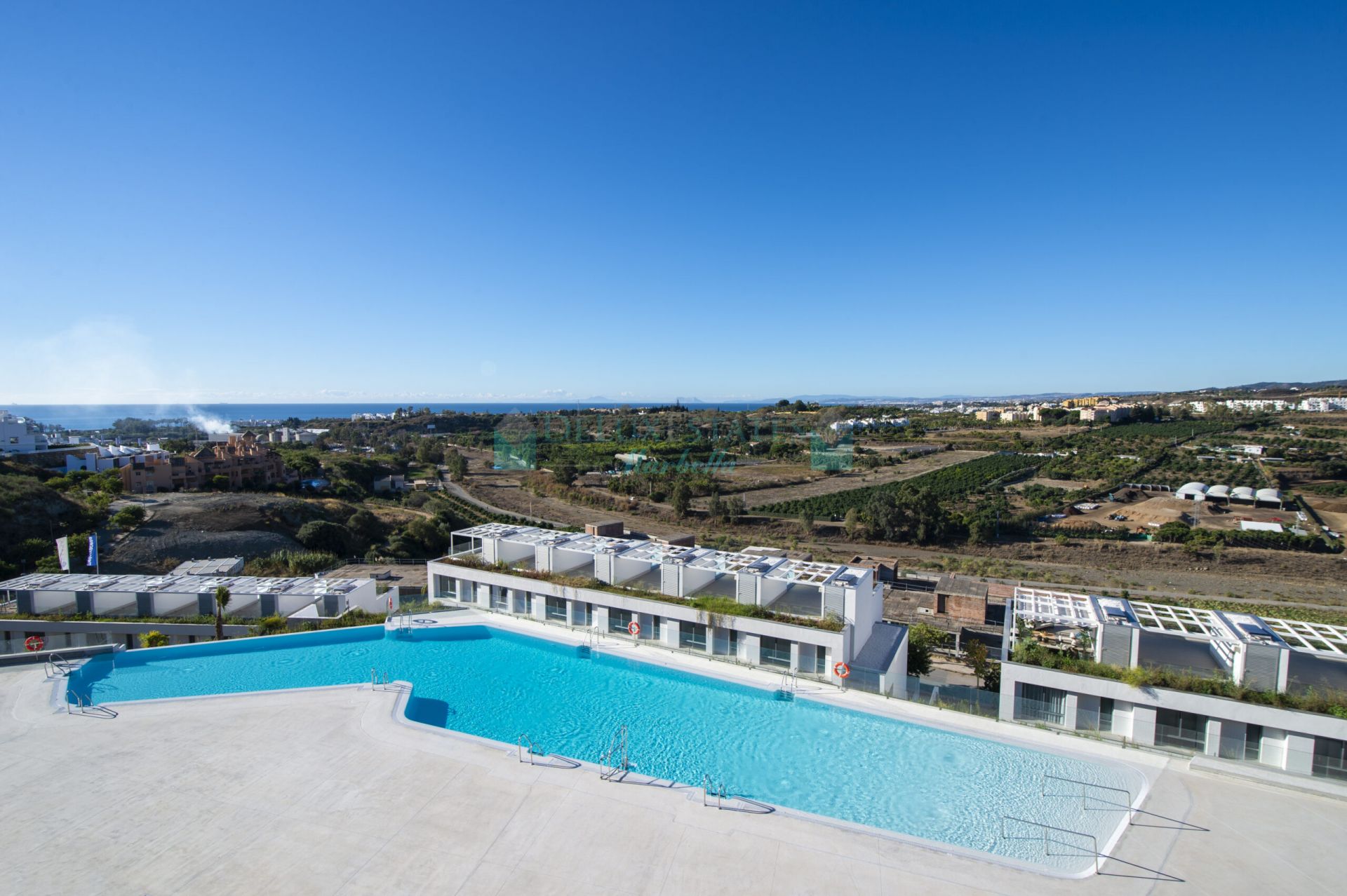 Apartamento en venta en Cancelada, Estepona