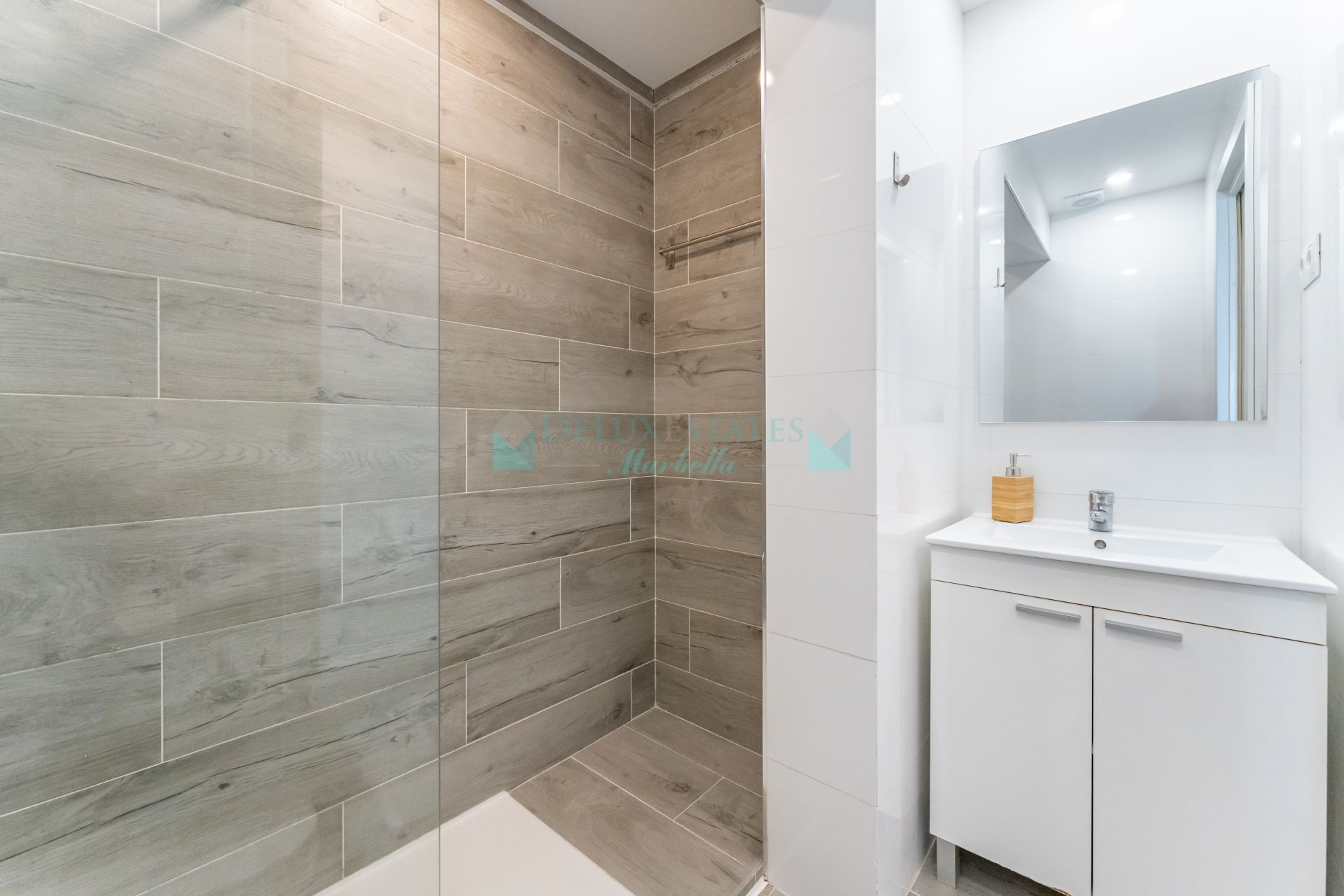 Apartamento Planta Baja en venta en Torrequebrada, Benalmadena