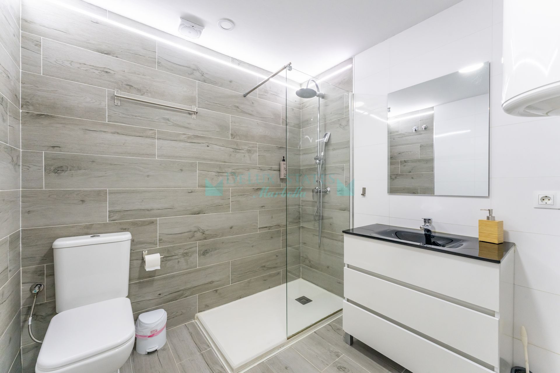 Apartamento Planta Baja en venta en Torrequebrada, Benalmadena