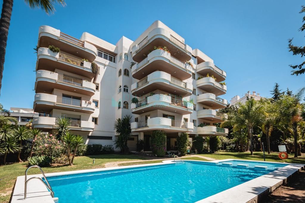 Apartamento en venta en Marbella - Puerto Banus