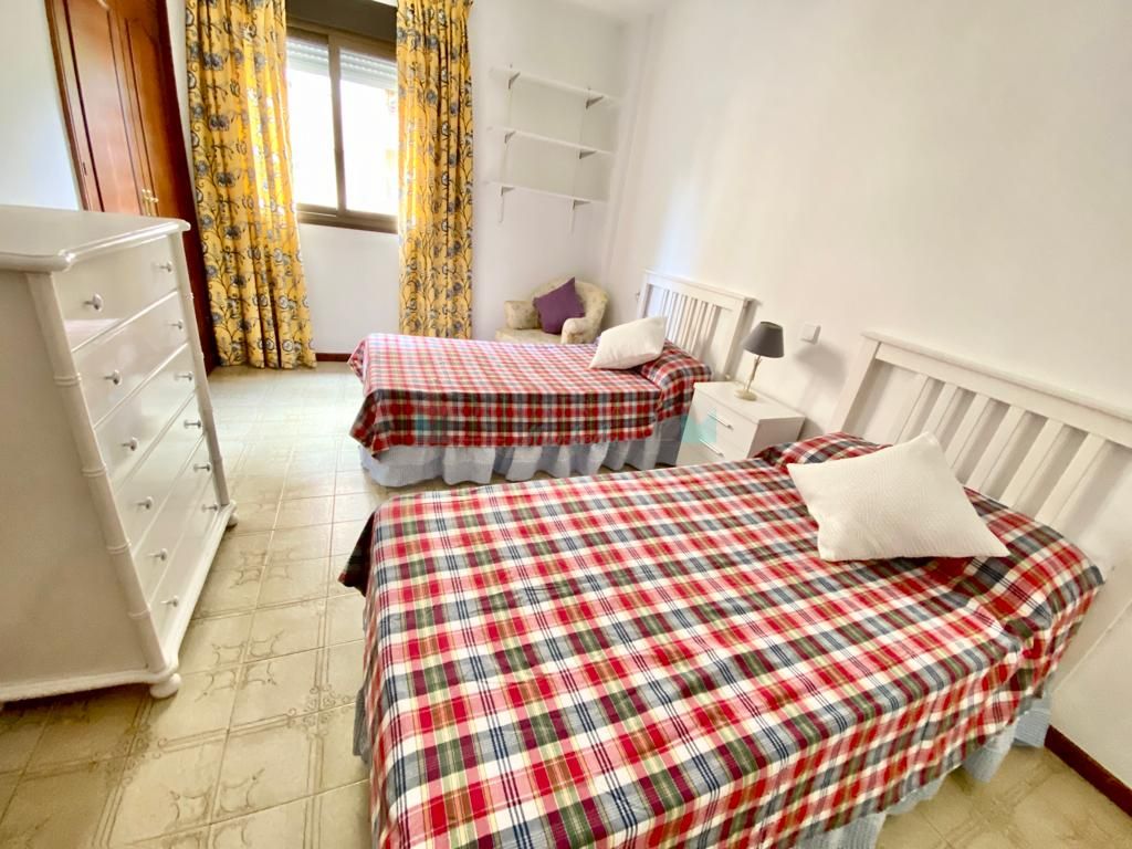 Apartment for rent in Ricardo Soriano, Marbella