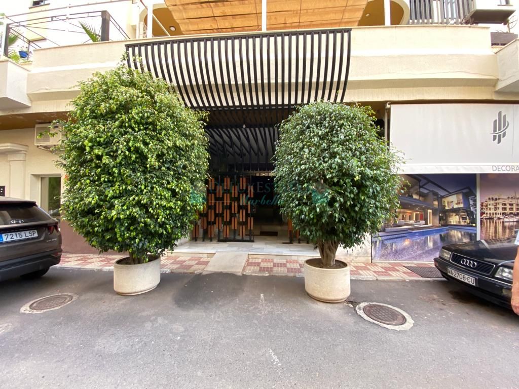 Apartment for rent in Ricardo Soriano, Marbella