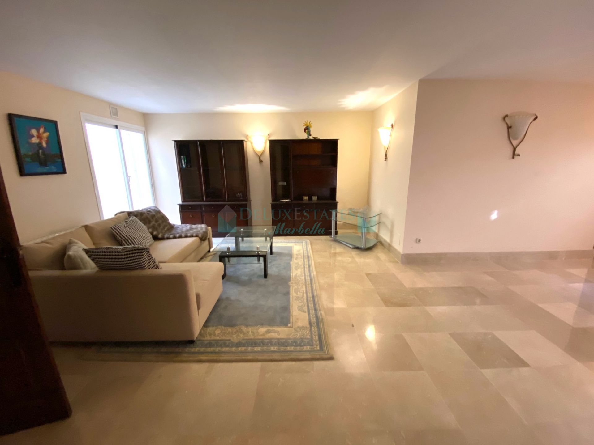 Villa for rent in Rodeo Alto, Nueva Andalucia