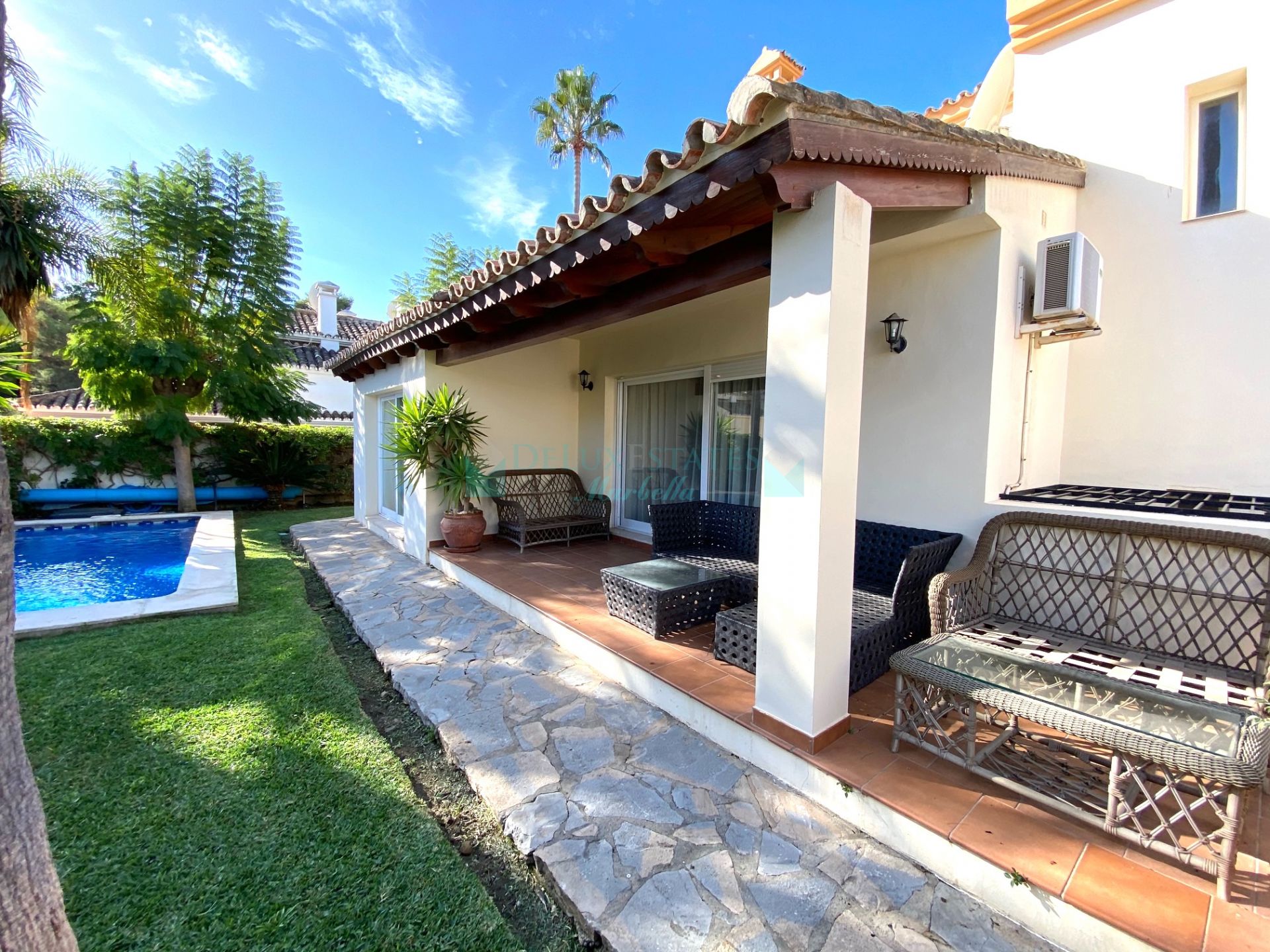 Villa for rent in Rodeo Alto, Nueva Andalucia