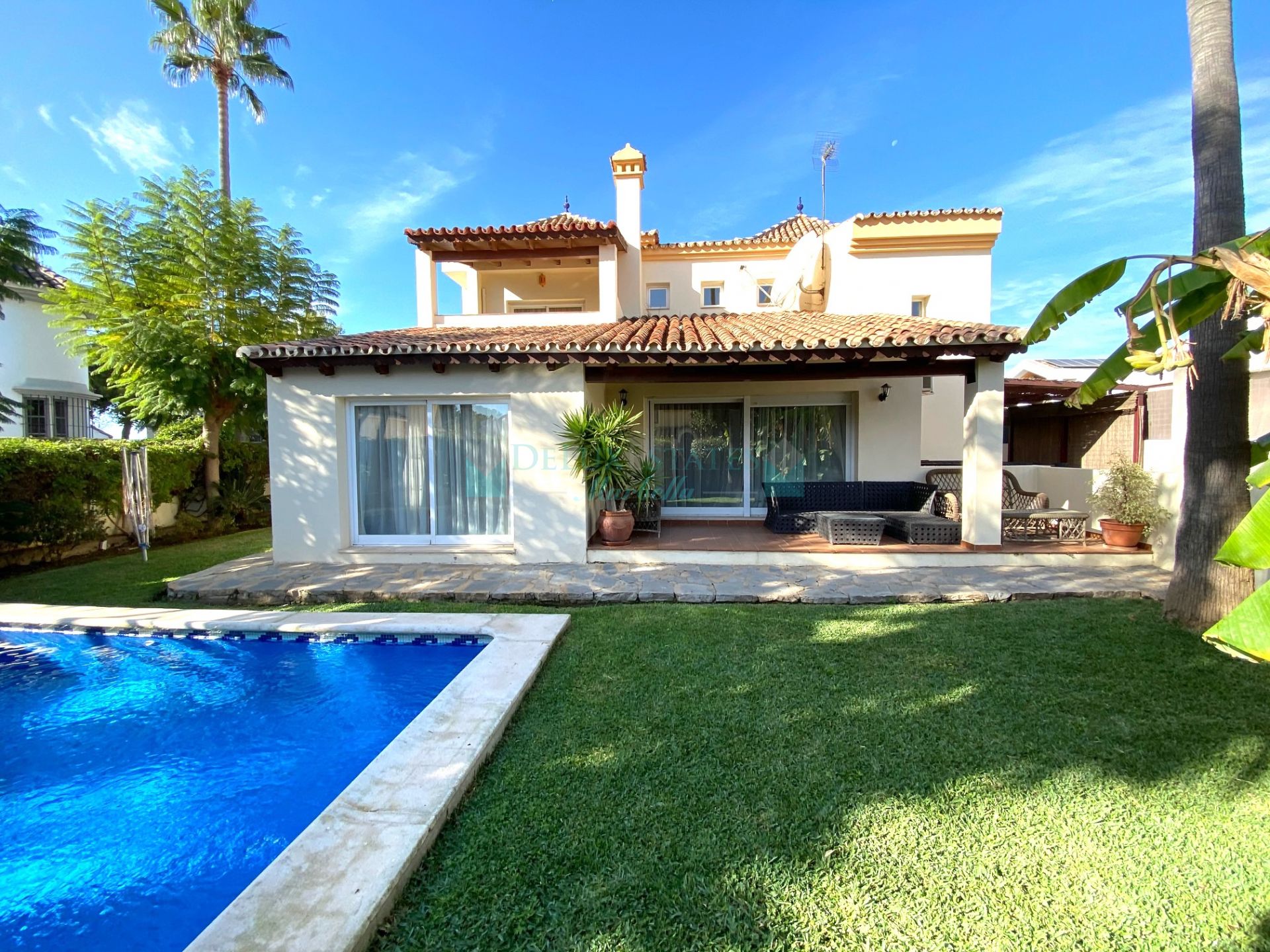 Villa for rent in Rodeo Alto, Nueva Andalucia