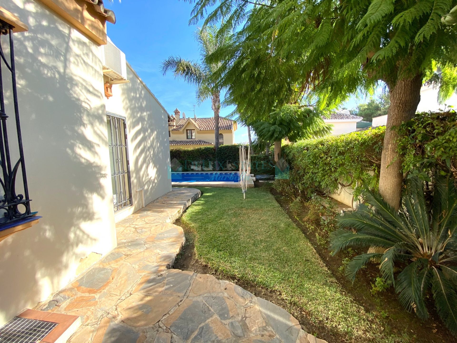 Villa for rent in Rodeo Alto, Nueva Andalucia