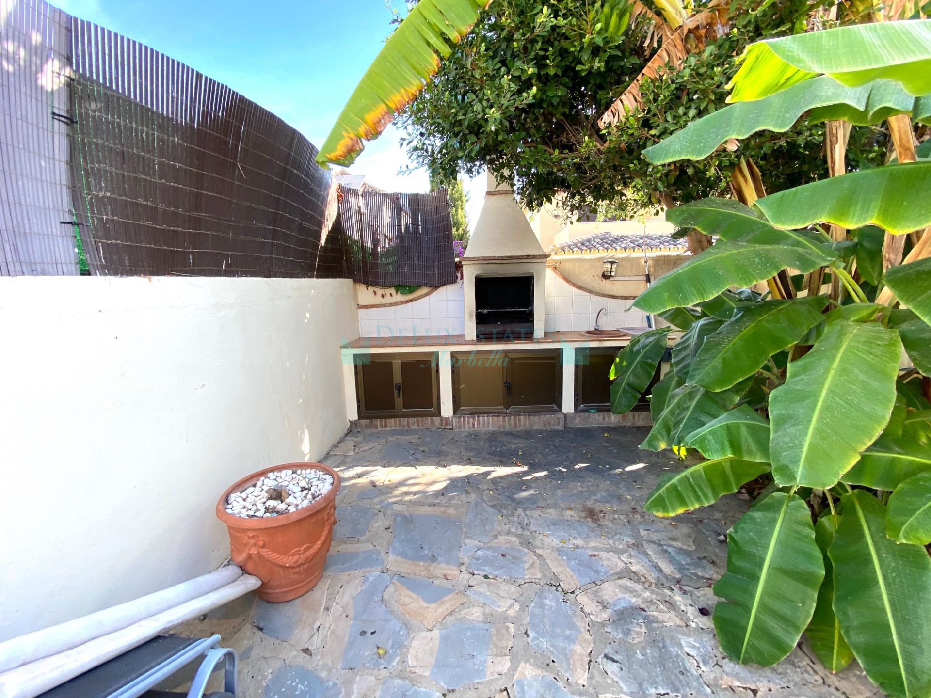 Villa for rent in Rodeo Alto, Nueva Andalucia