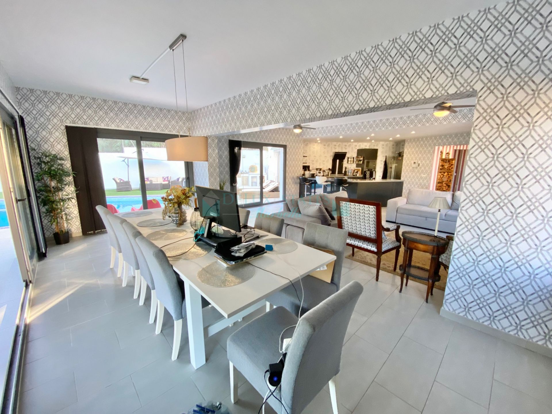 Villa for sale in El Faro, Mijas Costa