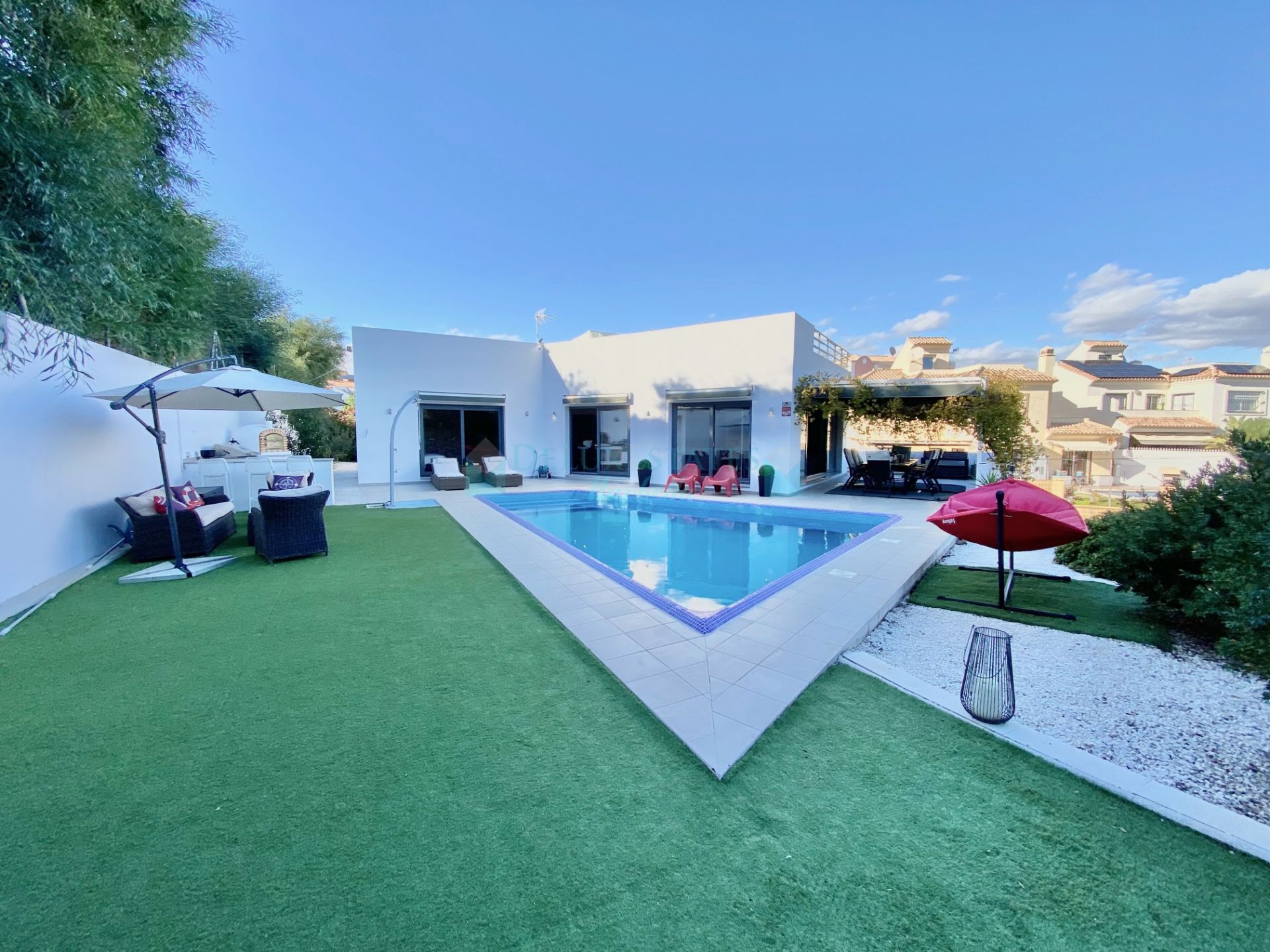 Villa for sale in El Faro, Mijas Costa