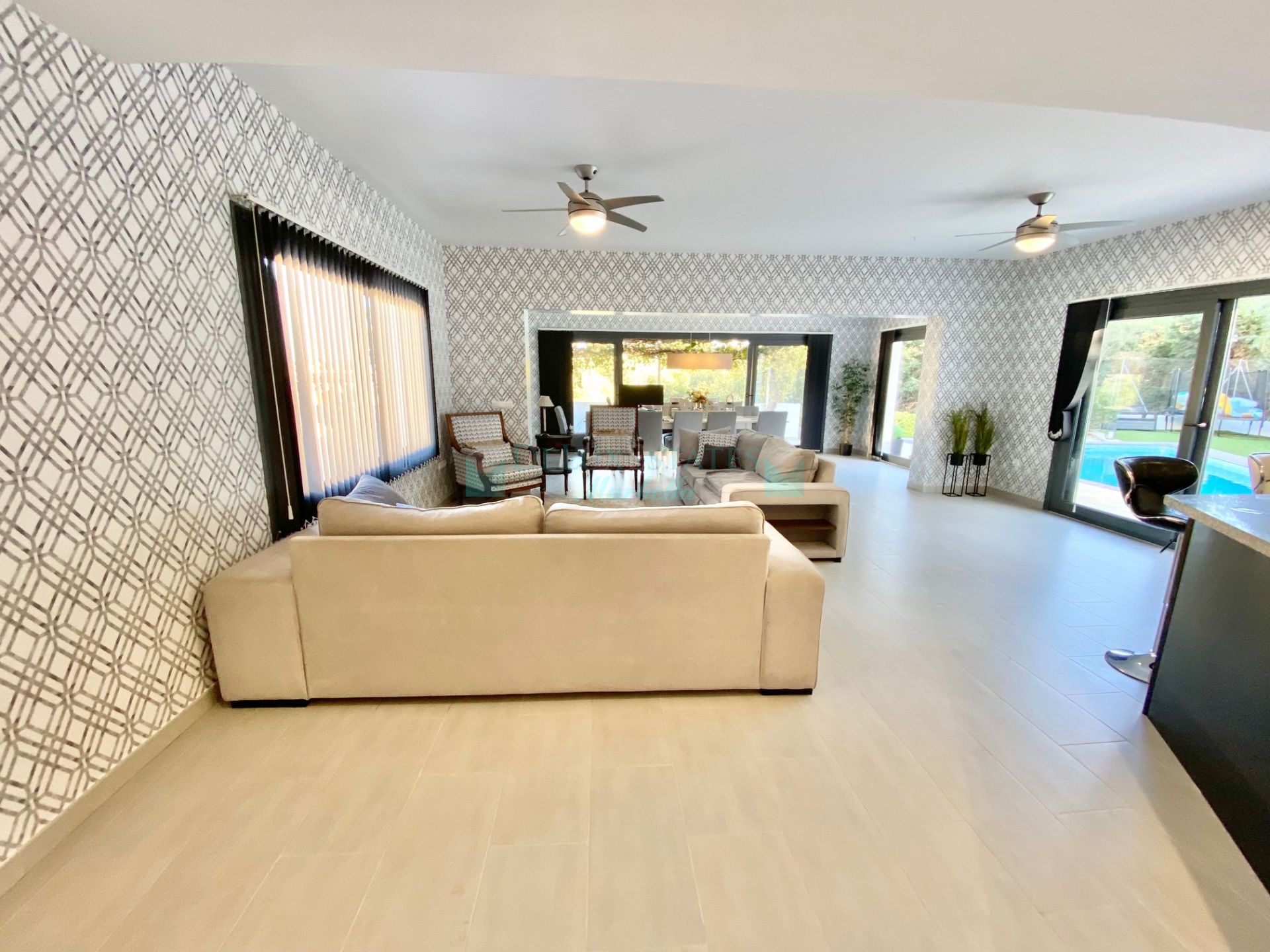 Villa for sale in El Faro, Mijas Costa