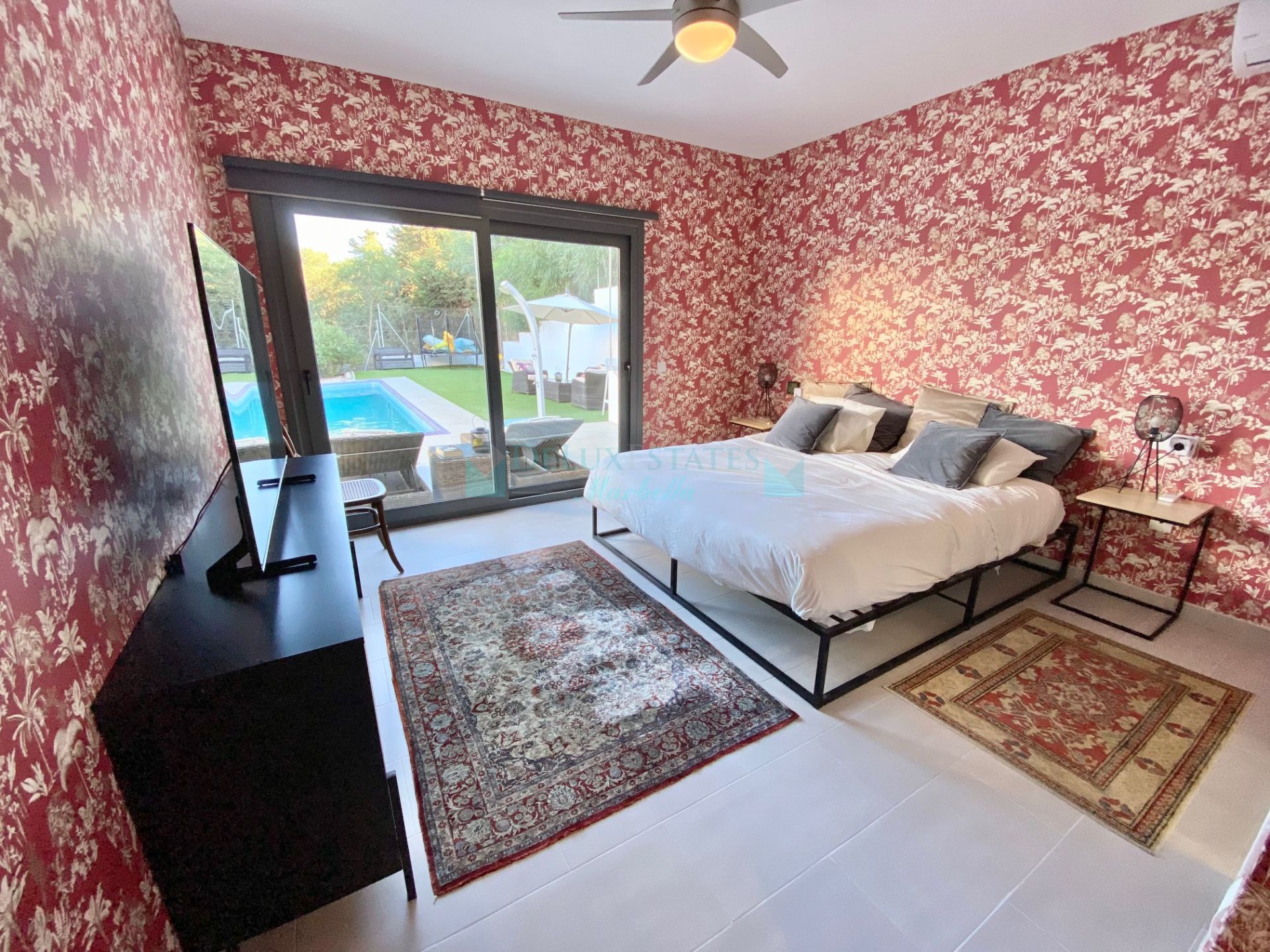 Villa for sale in El Faro, Mijas Costa