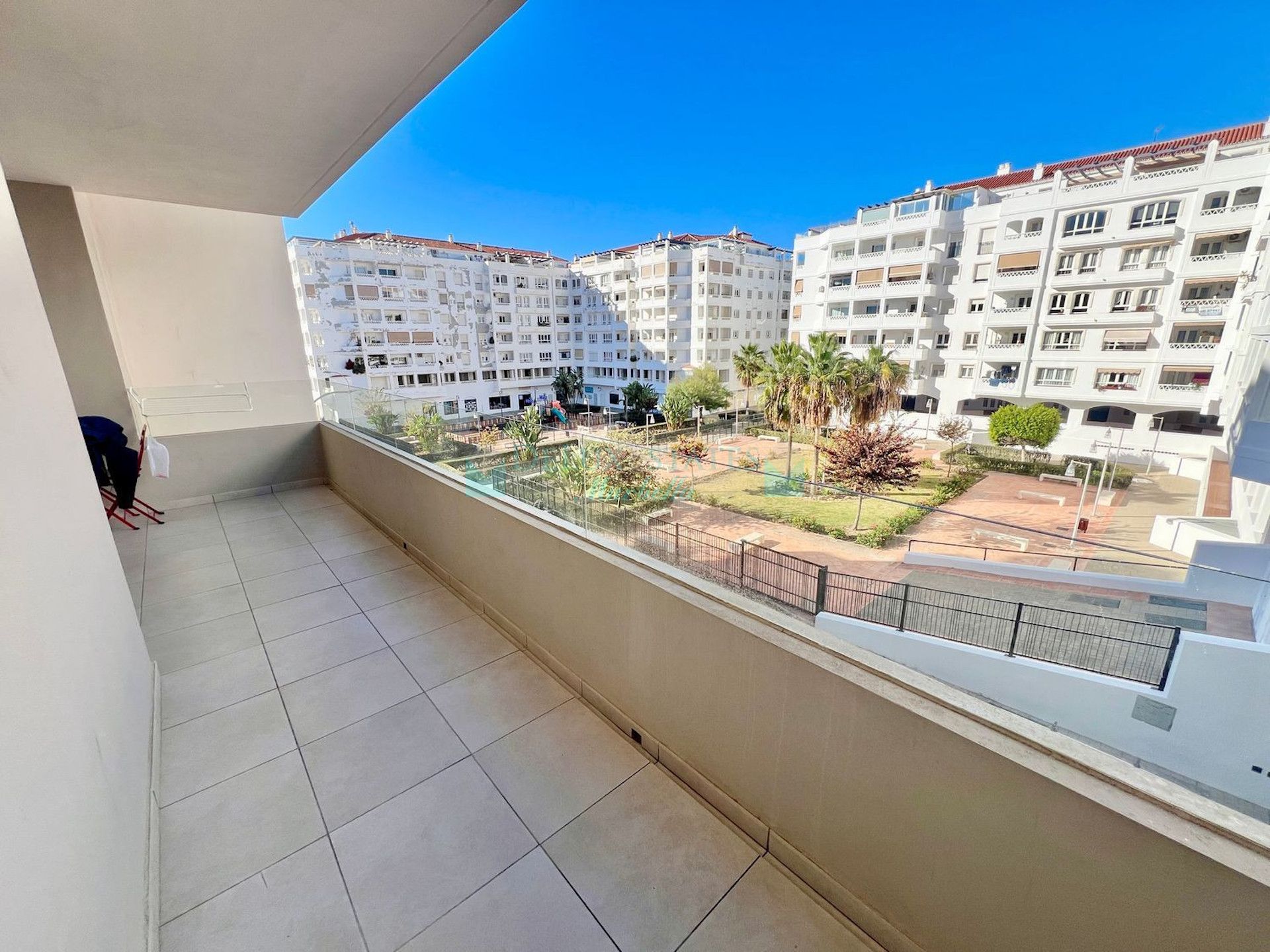Apartment for rent in Nueva Andalucia