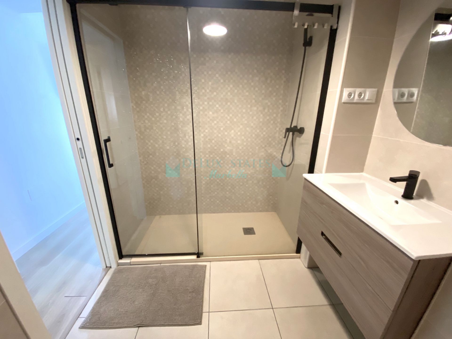 Apartment for rent in Nueva Andalucia