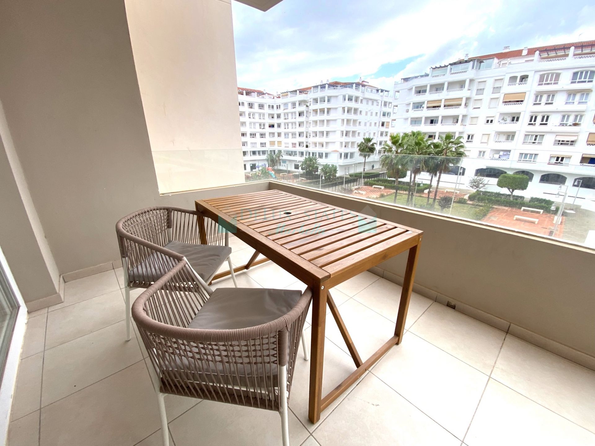 Apartment for rent in Nueva Andalucia