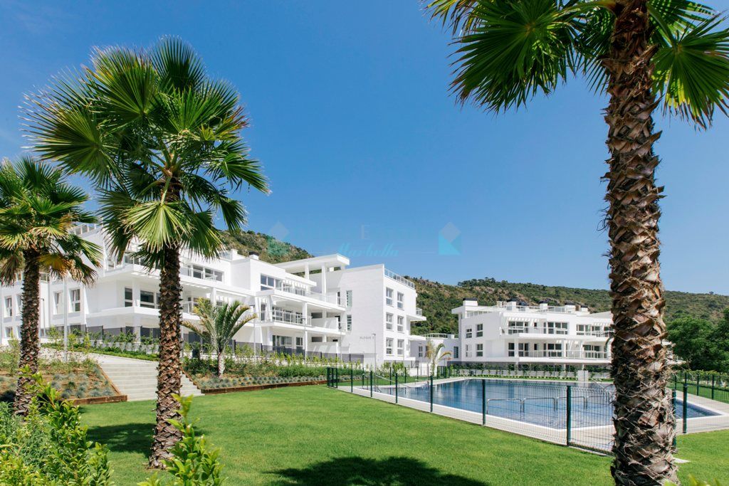 Photo Gallery - Exclusive and last apartment for sale in Benahavis