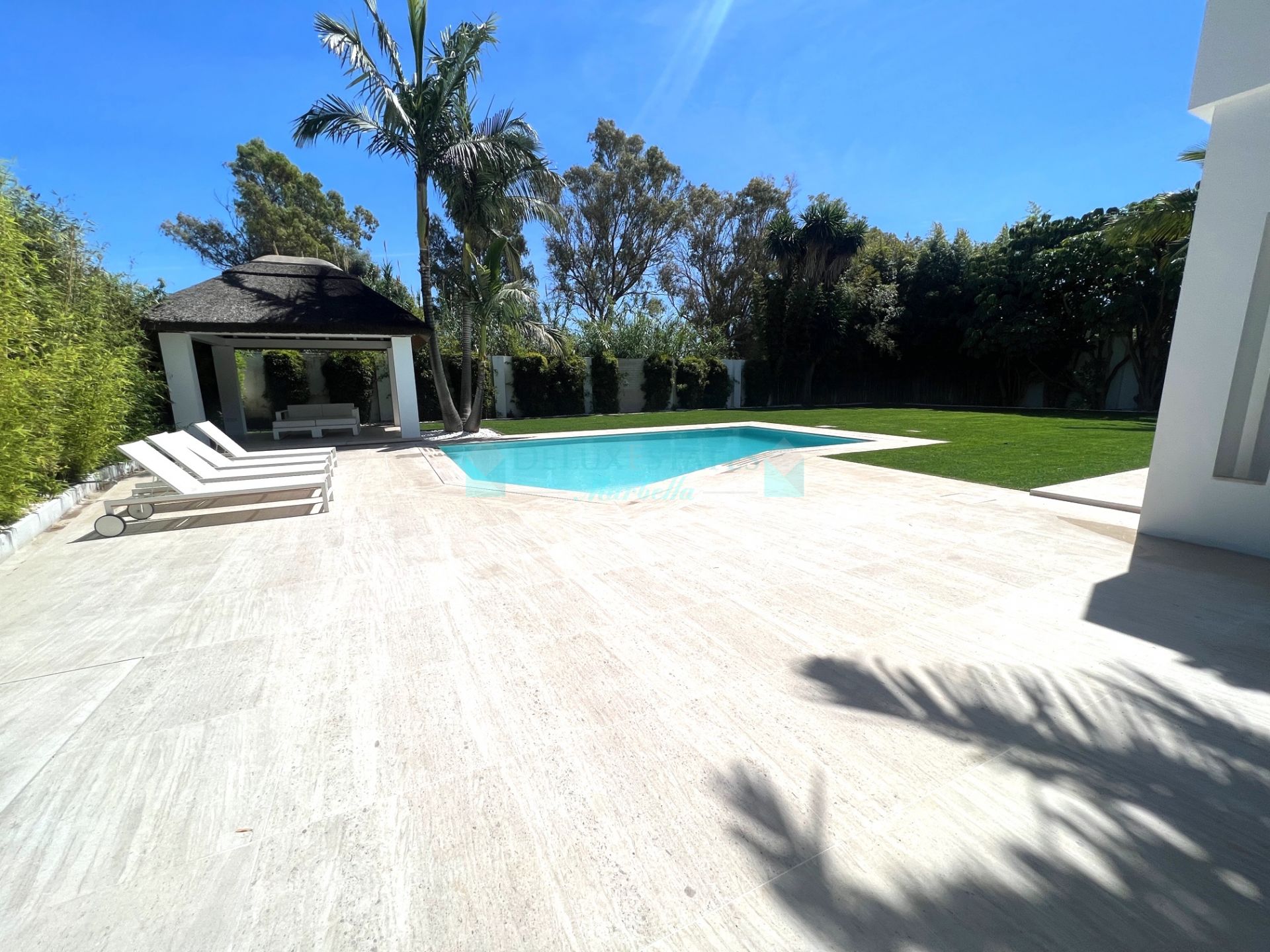 Villa for rent in Casasola, Estepona