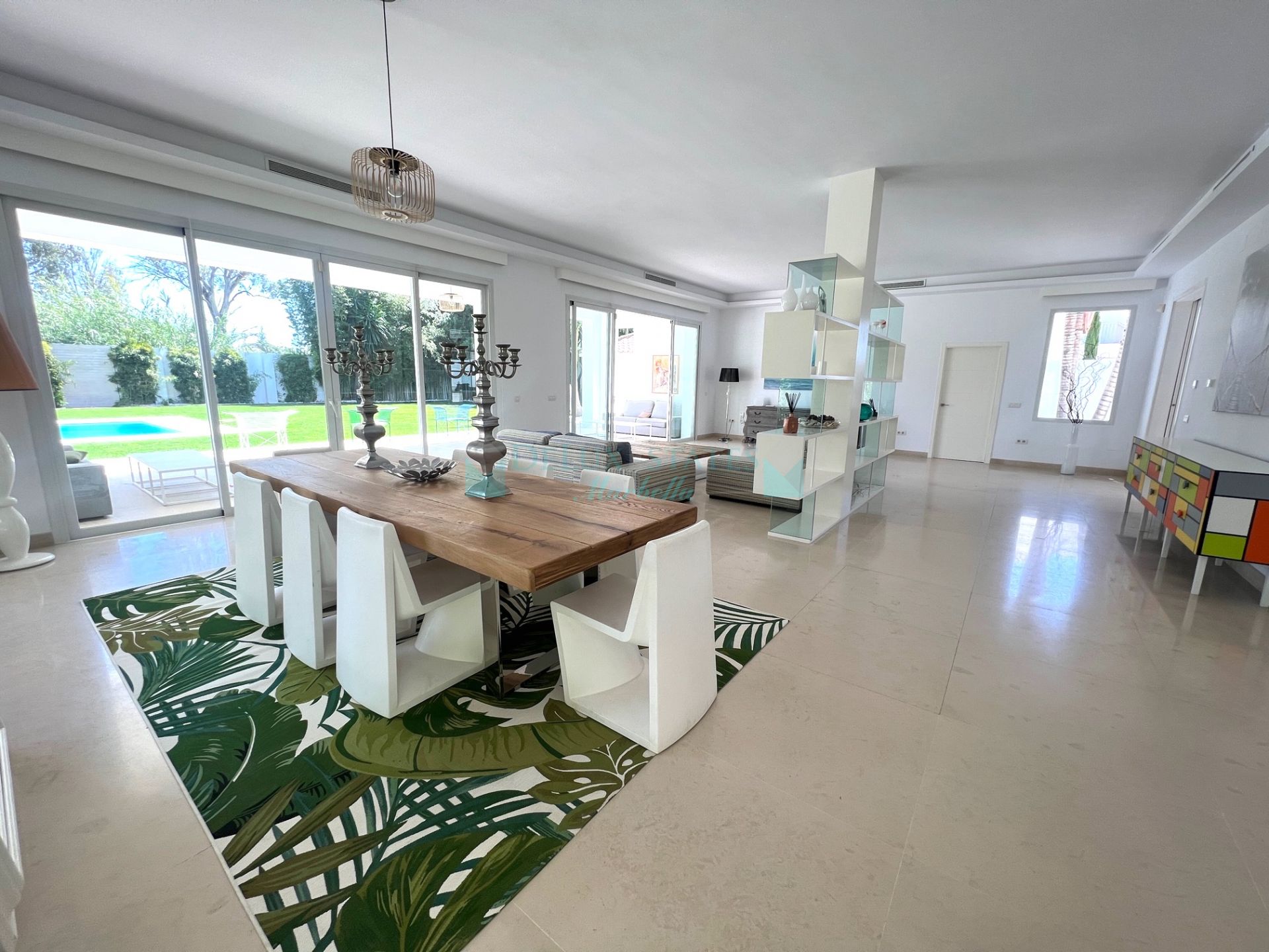 Villa for rent in Casasola, Estepona