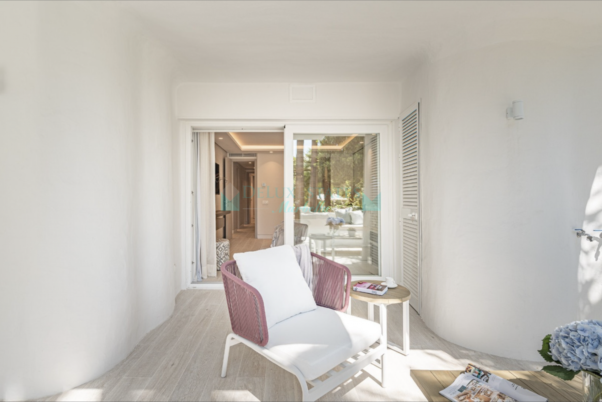 Apartamento Planta Baja en venta en Puente Romano, Marbella Golden Mile