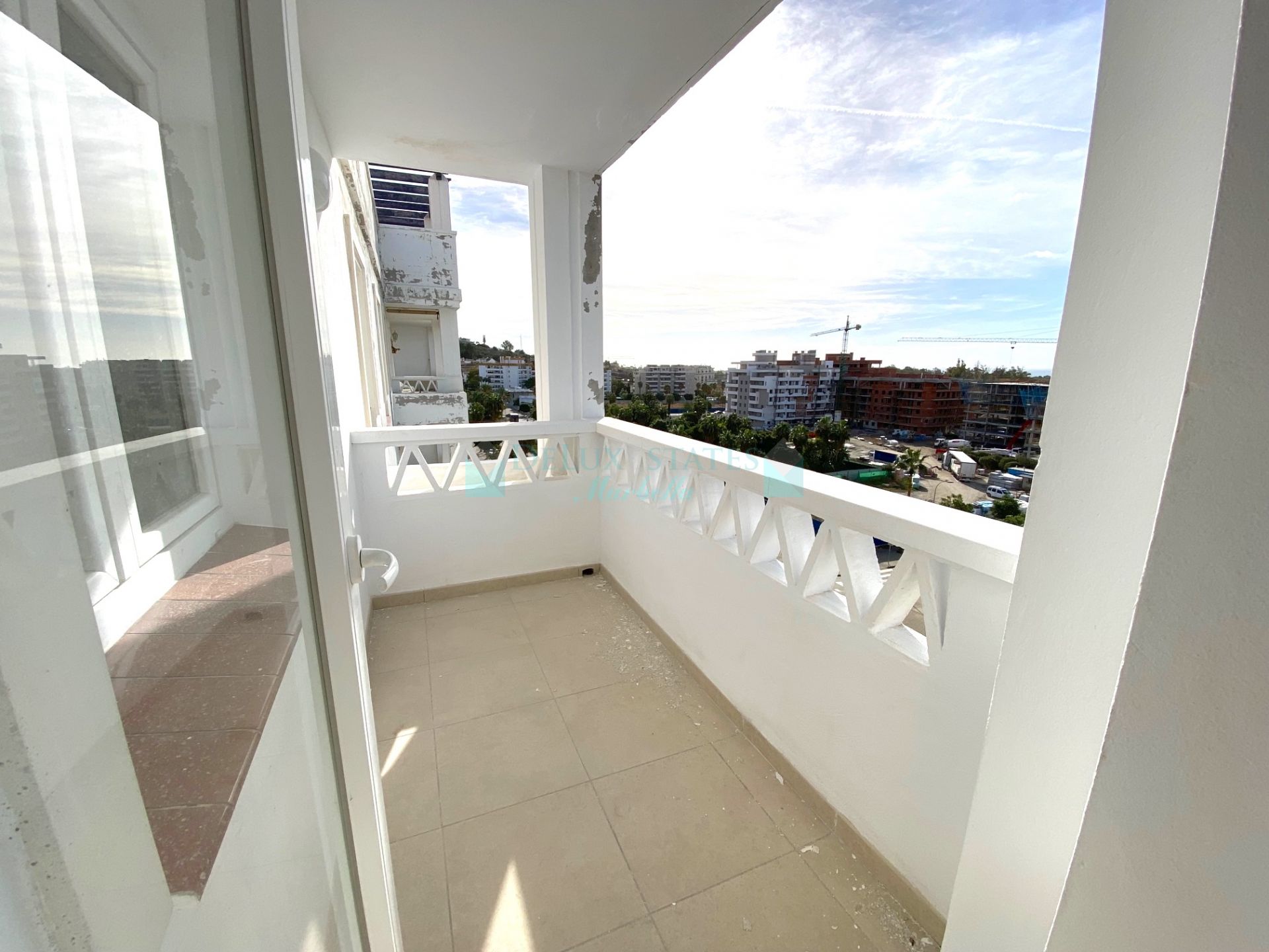 Apartment for rent in La Campana, Nueva Andalucia