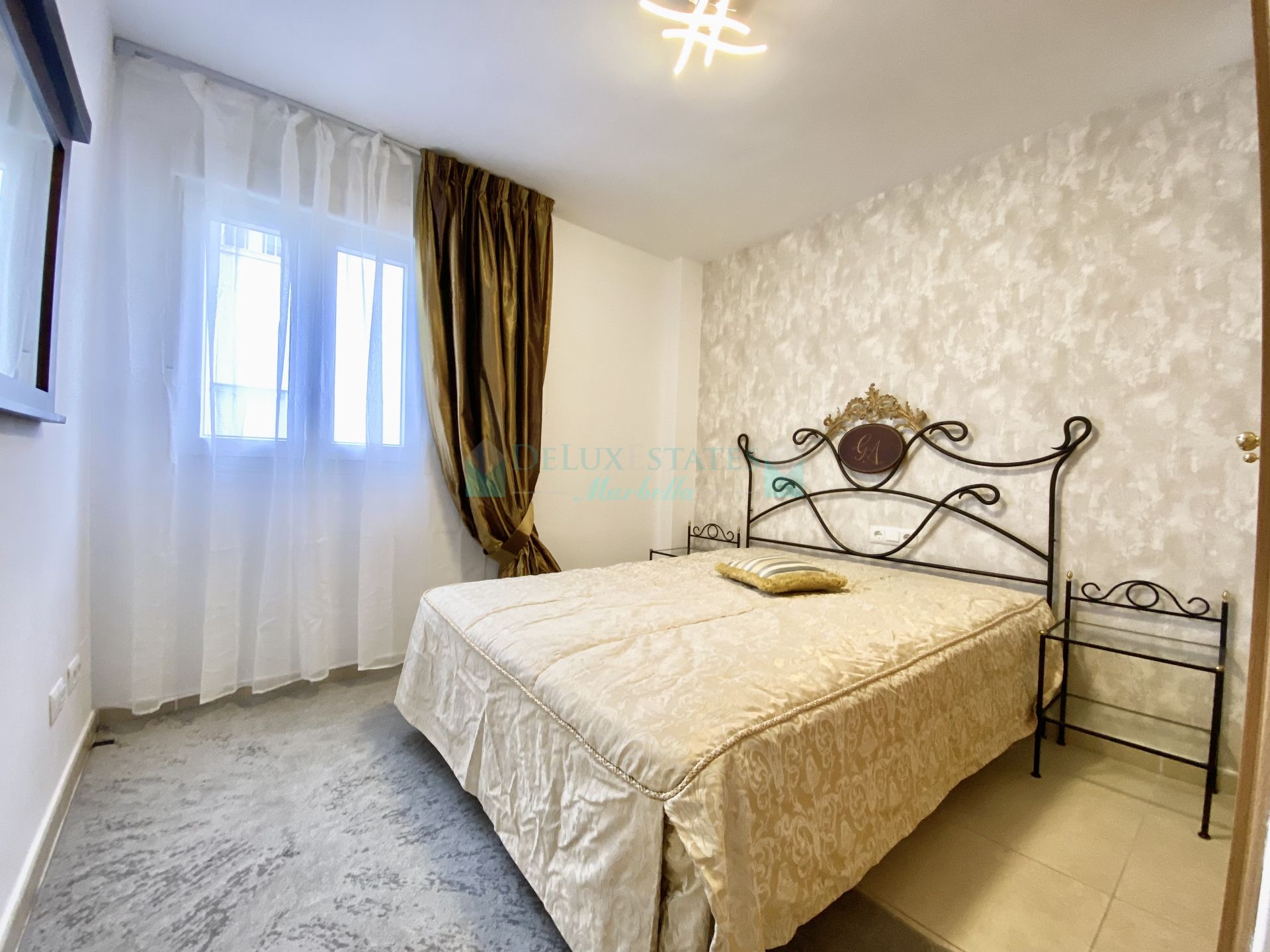 Apartment for rent in La Campana, Nueva Andalucia