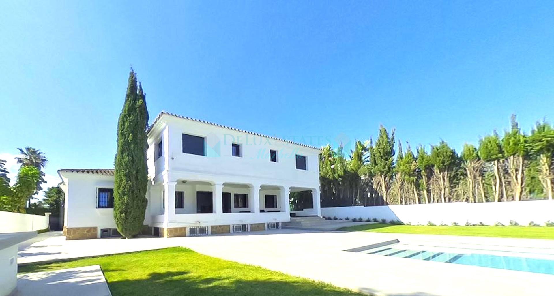 Villa for rent in Nueva Andalucia