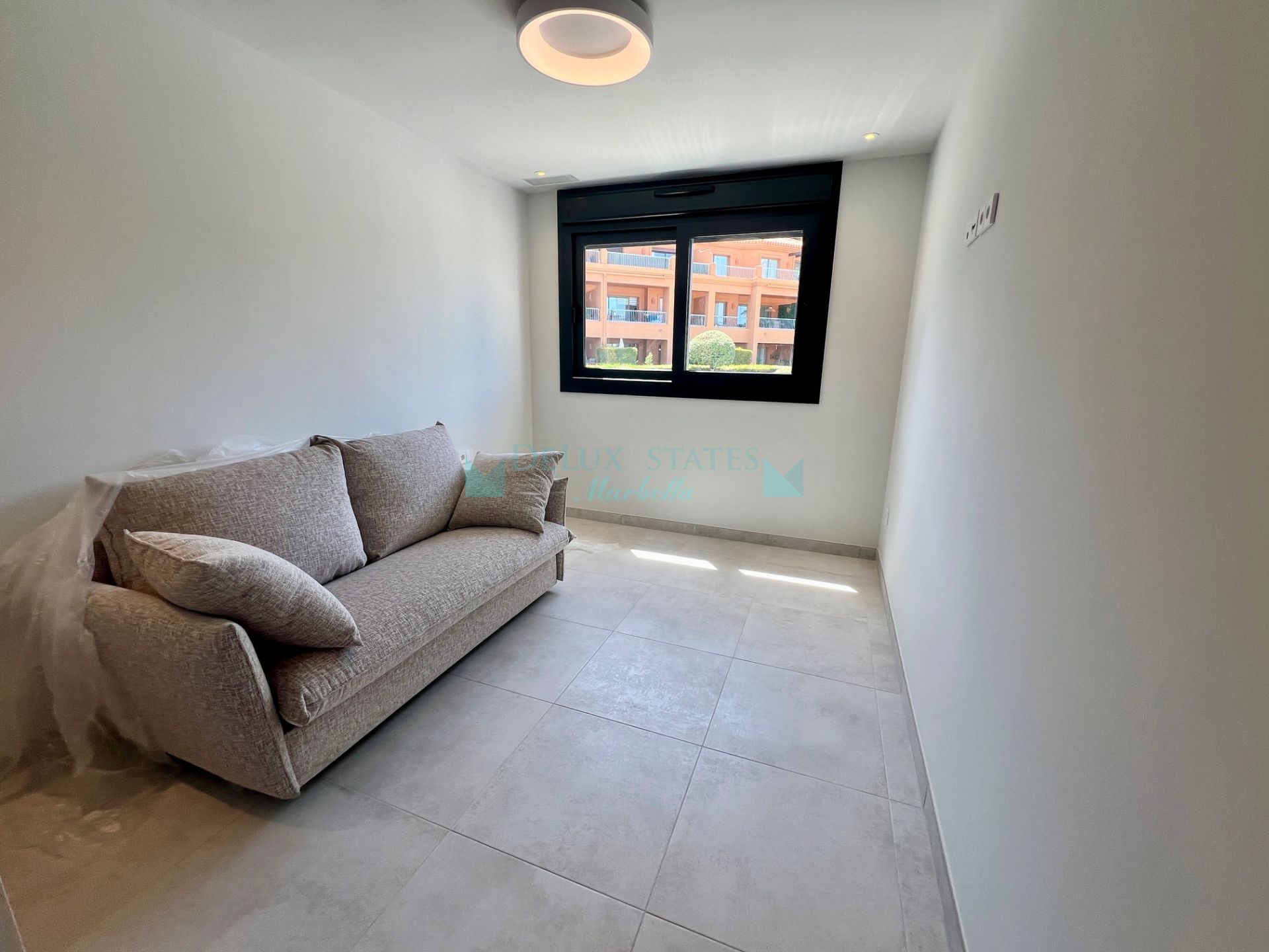 Atico Duplex en alquiler en Atalaya, Estepona