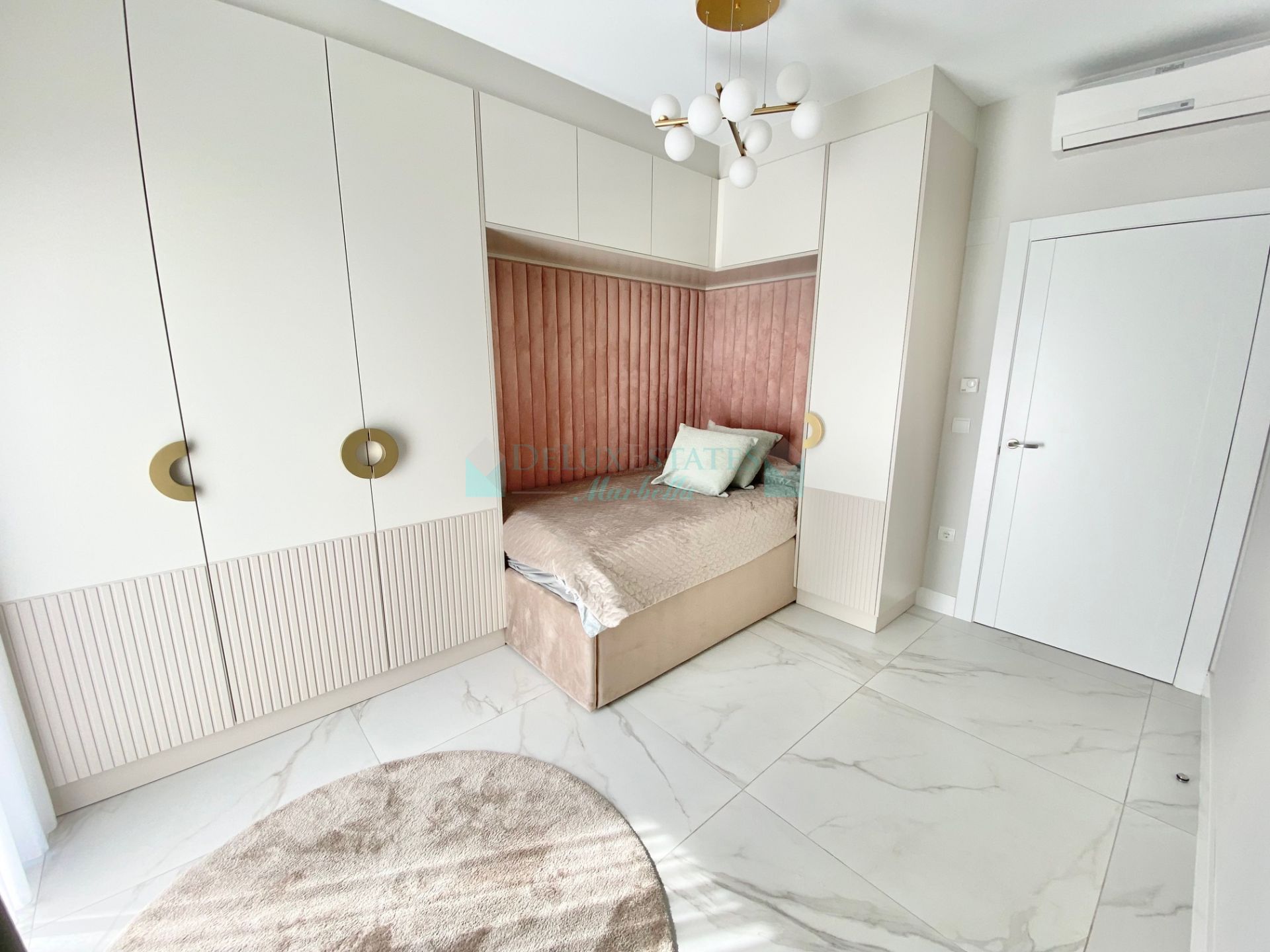 Villa en alquiler en San Pedro Playa, San Pedro de Alcantara