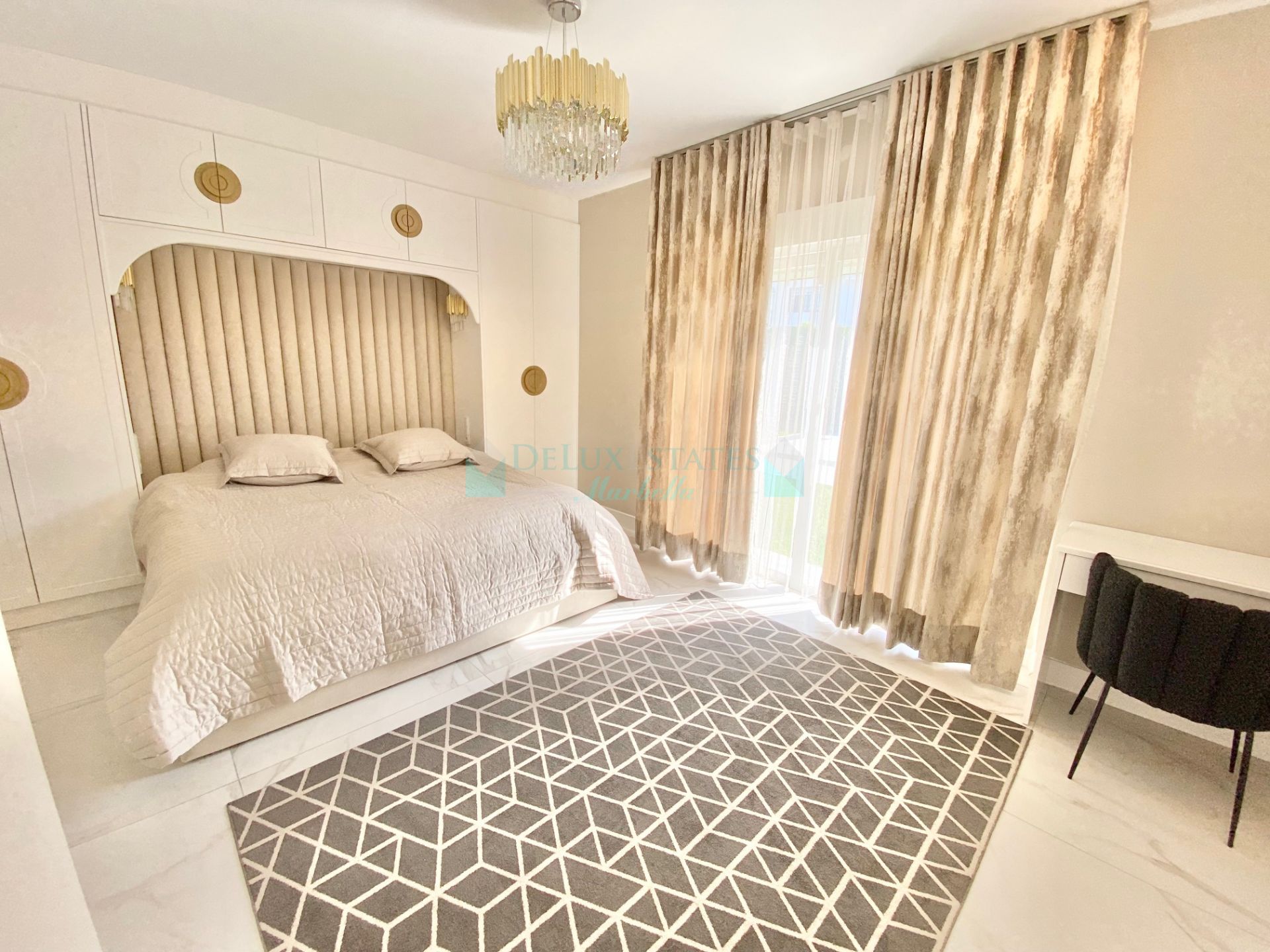 Villa en alquiler en San Pedro Playa, San Pedro de Alcantara