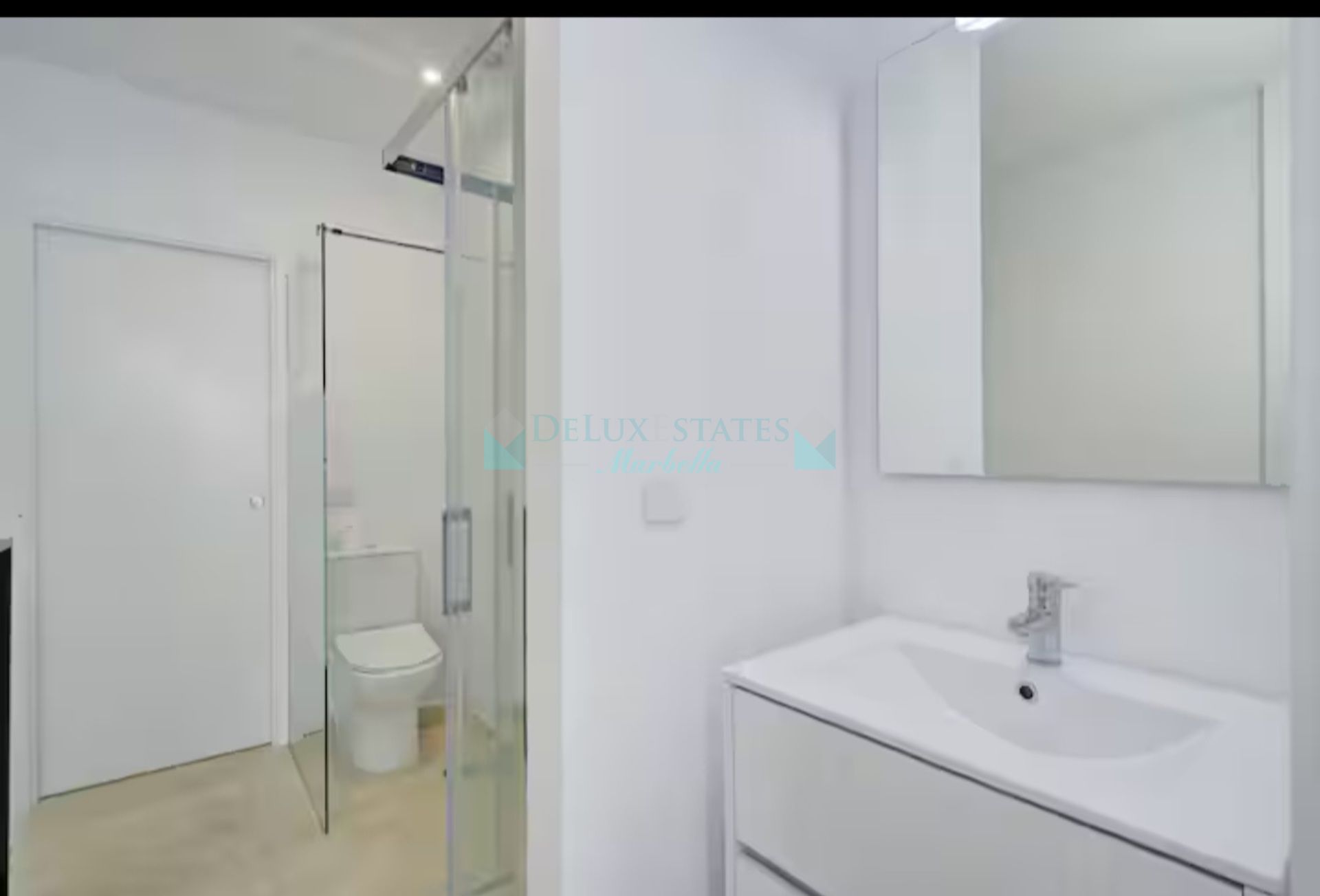 Town House for sale in Estepona Centre, Estepona