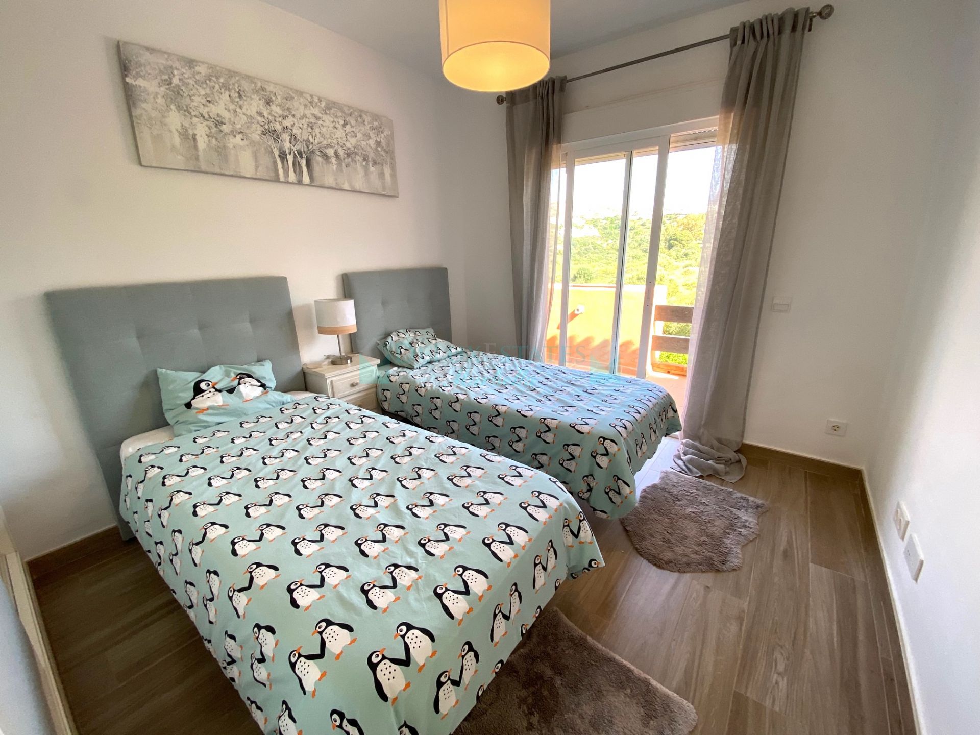 Semi Detached House for sale in El Paraiso, Estepona