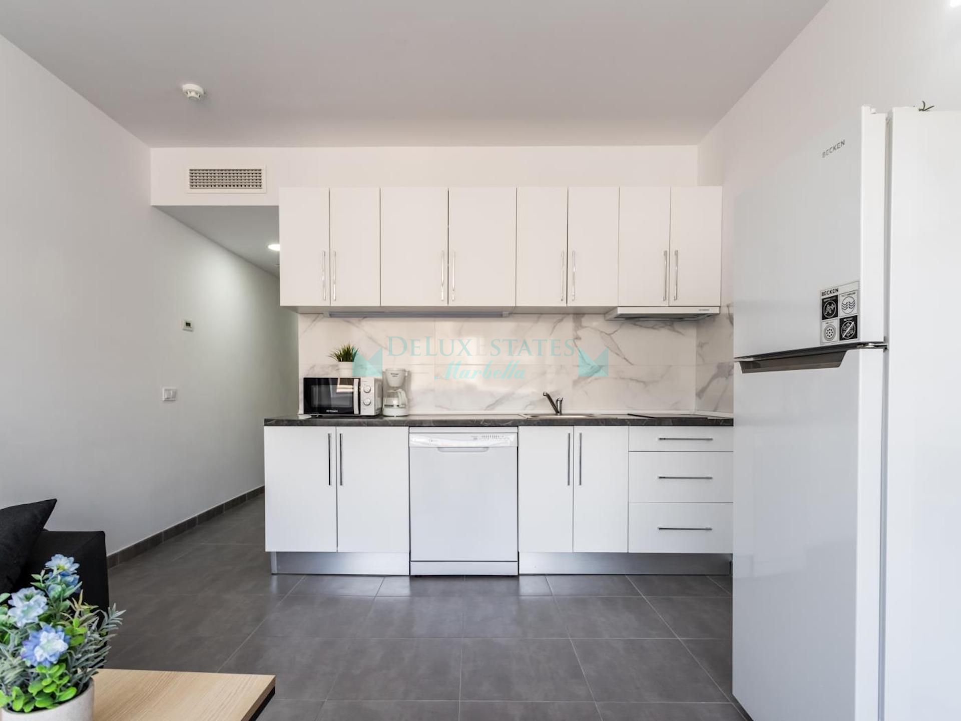 Apartment for sale in Fuengirola Puerto, Fuengirola