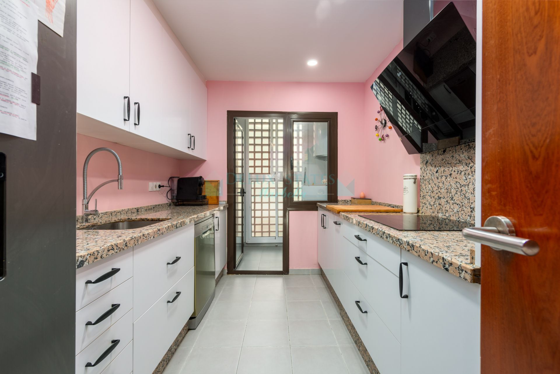 Apartment for rent in Estepona