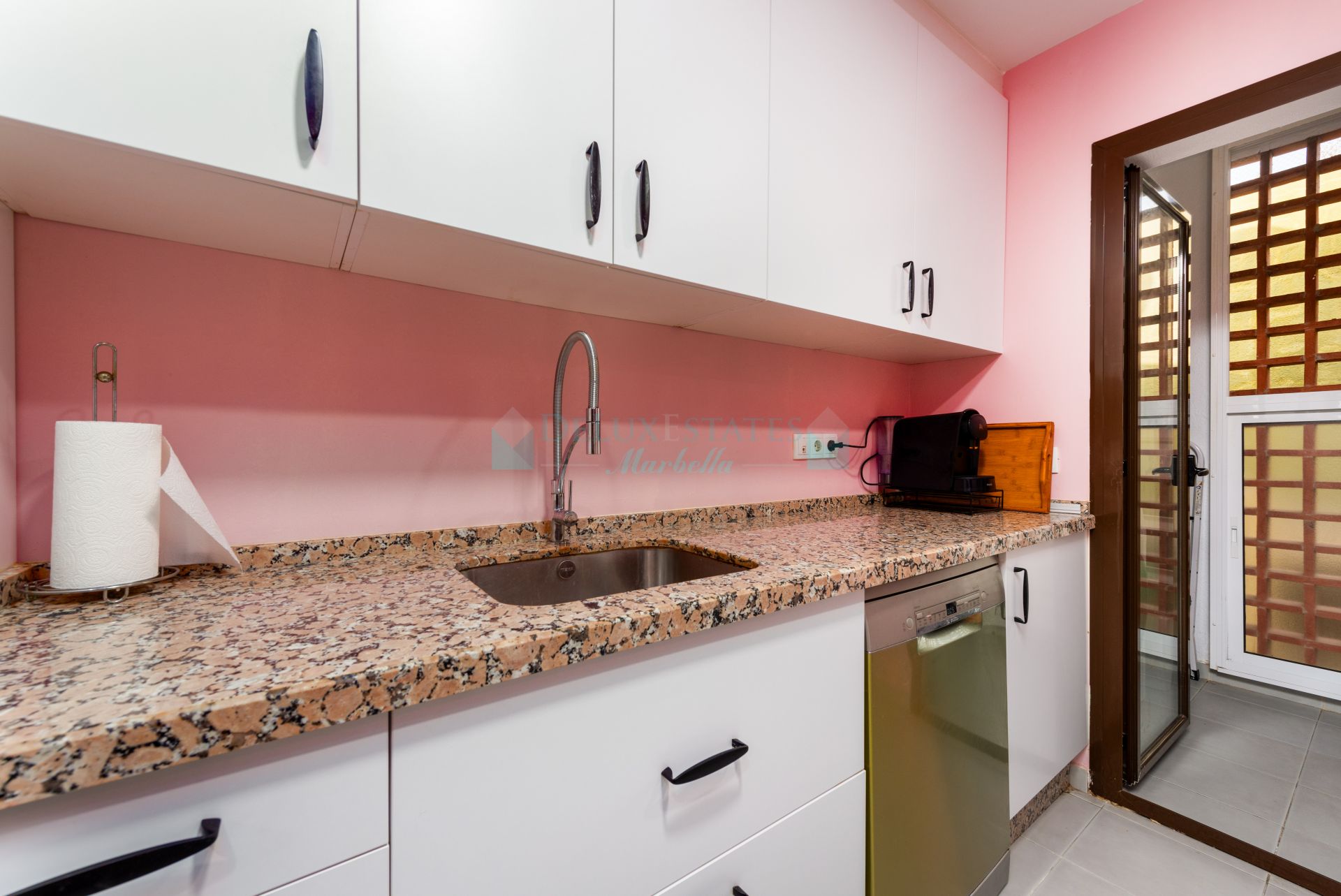 Apartment for rent in Estepona