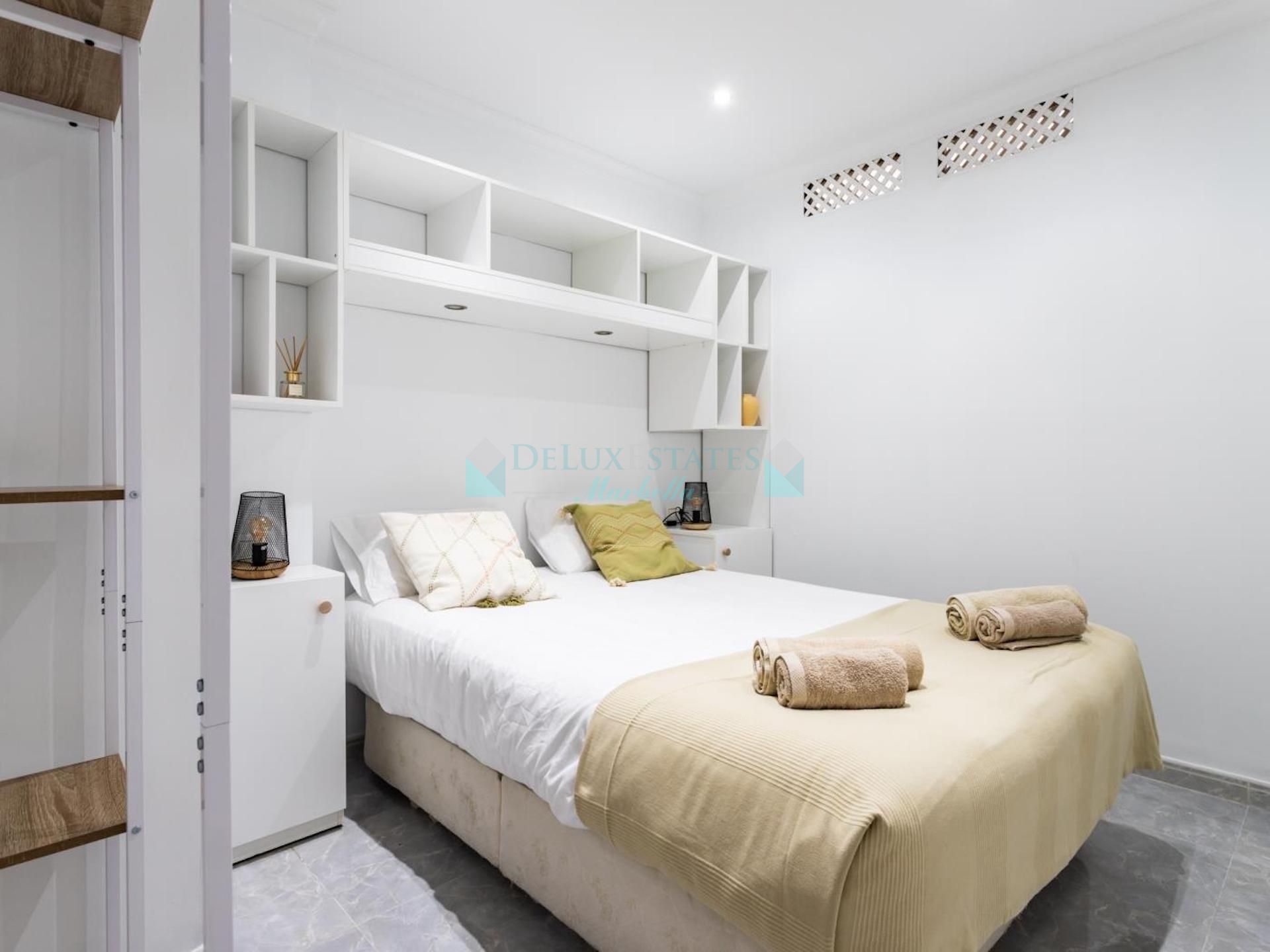 Apartment for sale in Fuengirola Puerto, Fuengirola
