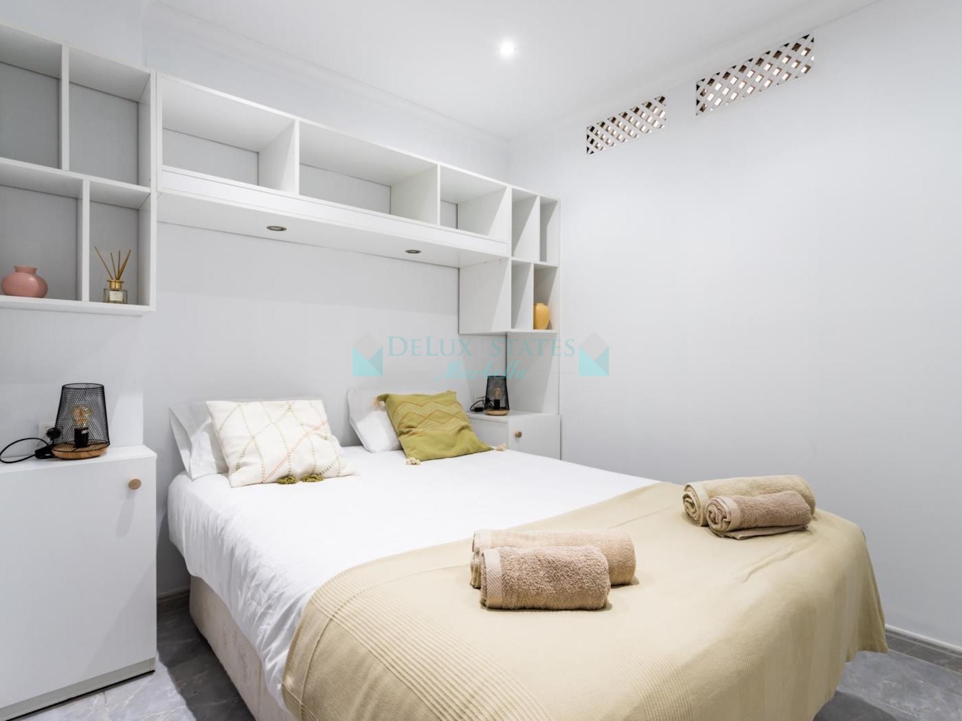 Apartment for sale in Fuengirola Puerto, Fuengirola