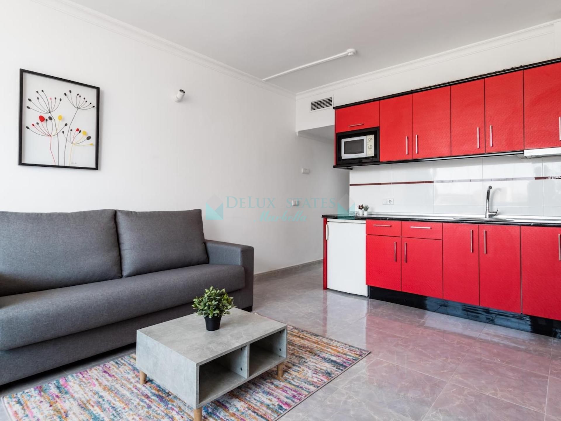 Apartment for sale in Fuengirola Puerto, Fuengirola