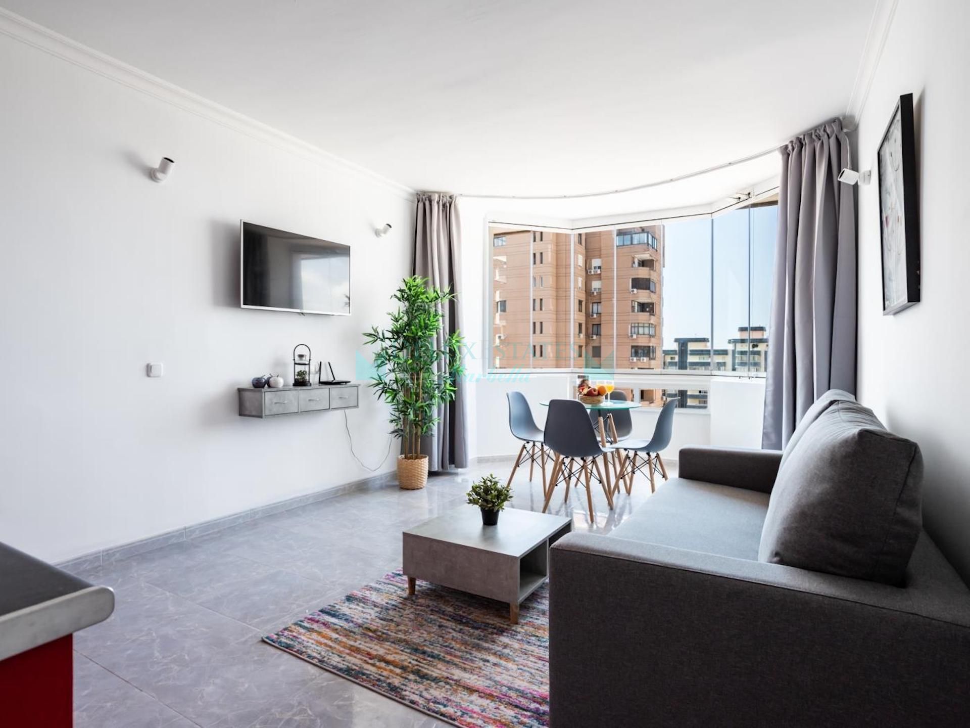 Apartment for sale in Fuengirola Puerto, Fuengirola