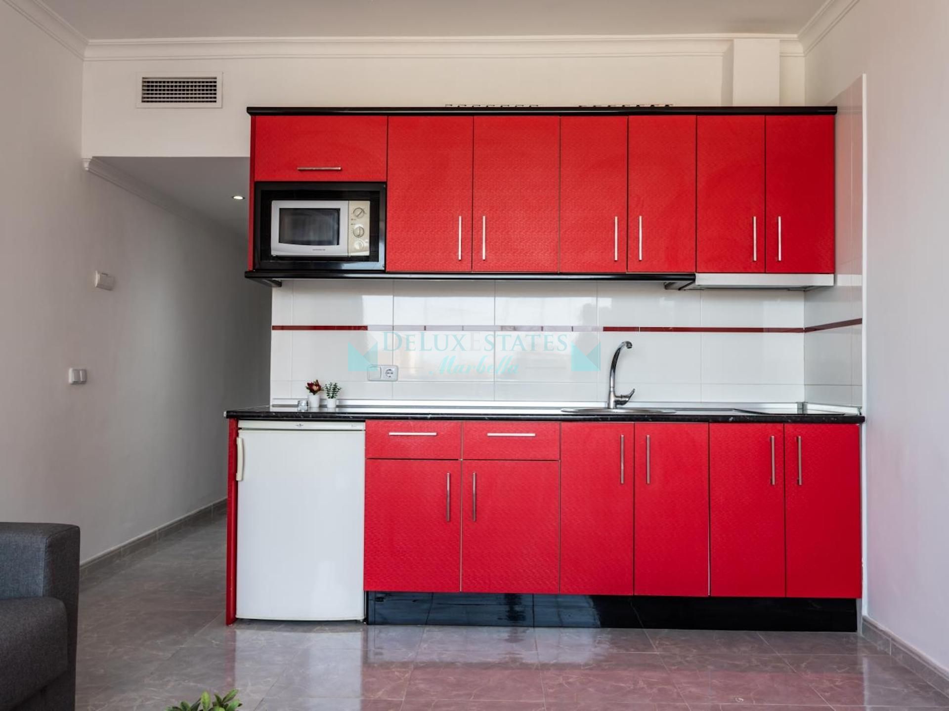 Apartment for sale in Fuengirola Puerto, Fuengirola