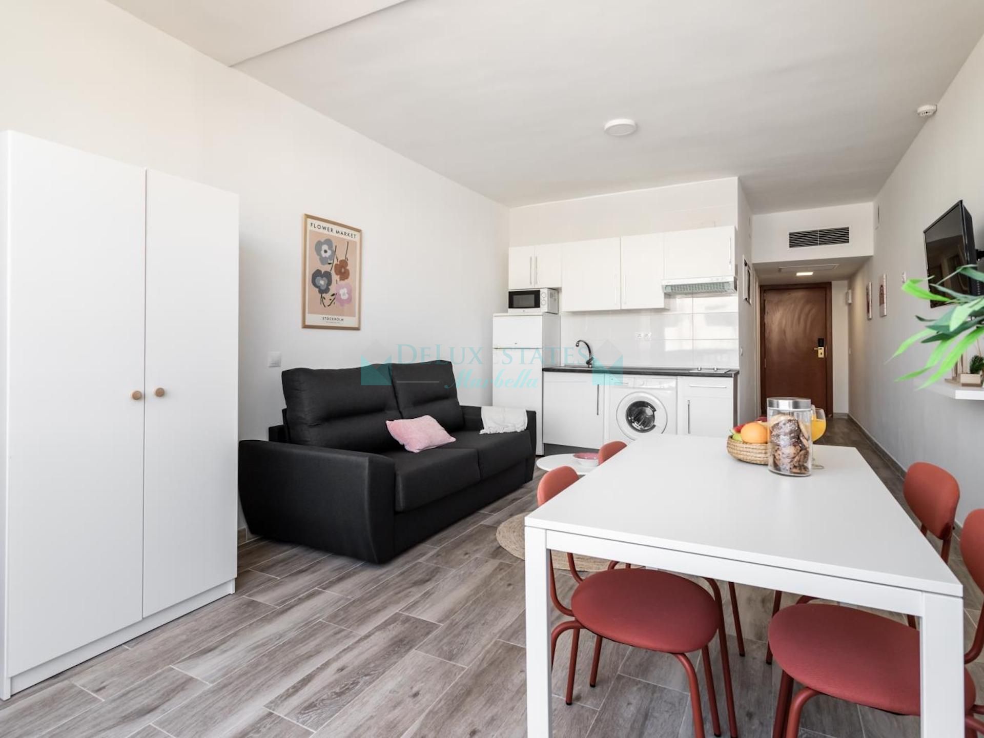 Apartment for sale in Fuengirola Puerto, Fuengirola