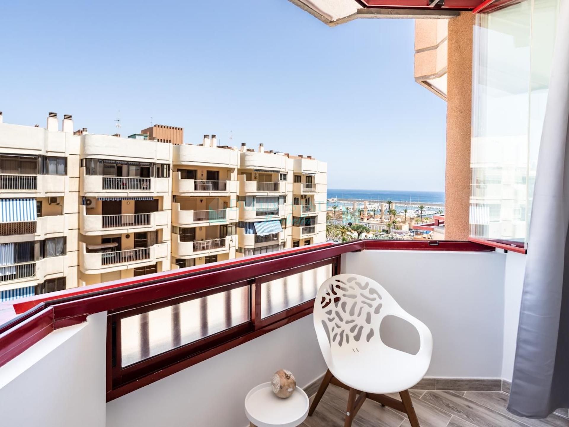 Apartment for sale in Fuengirola Puerto, Fuengirola
