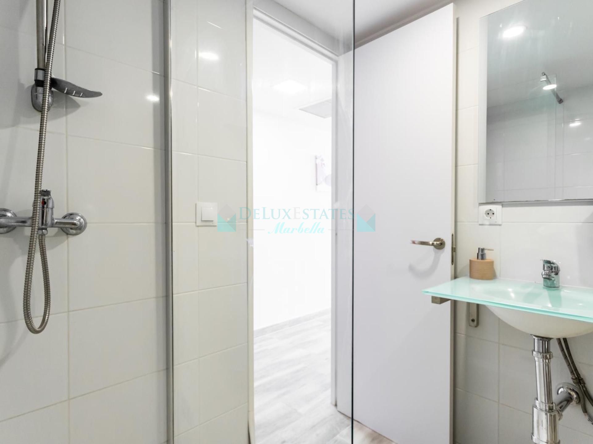 Apartment for sale in Fuengirola Puerto, Fuengirola